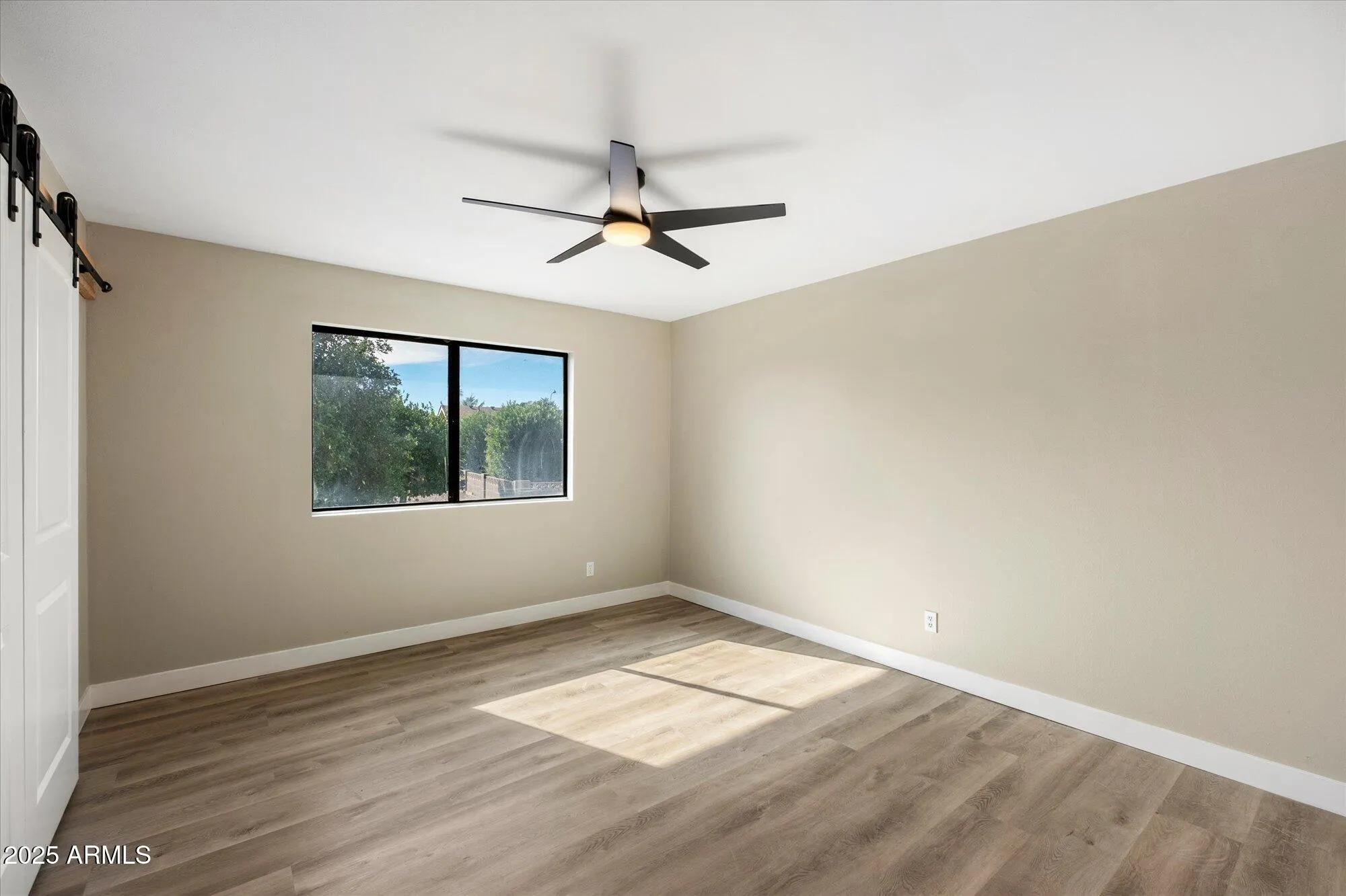 Property Slideshow image 16 of 20 | 8121 e emelita ct, Mesa, AZ, 85208
