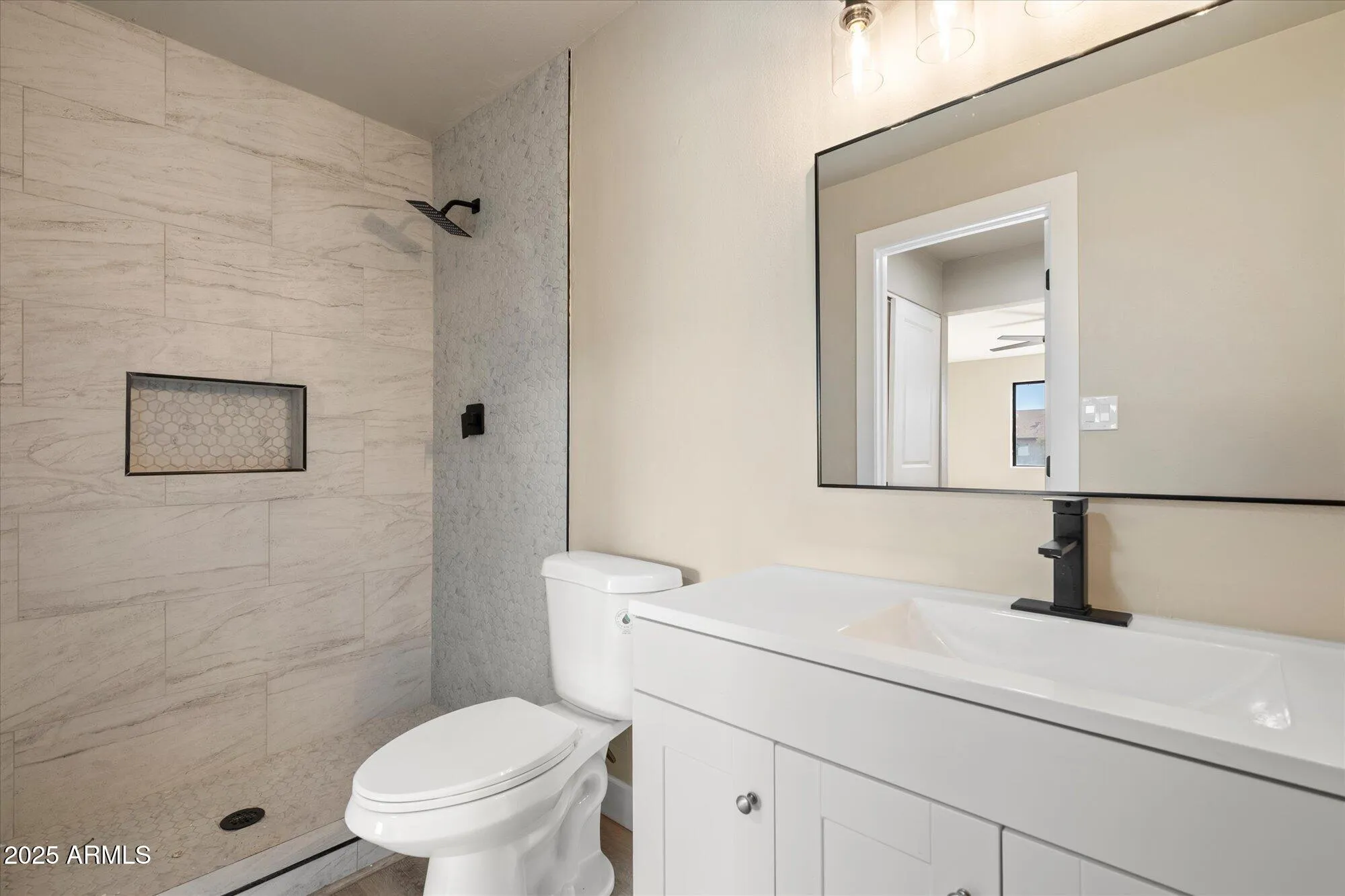 Property Slideshow image 17 of 20 | 8121 e emelita ct, Mesa, AZ, 85208