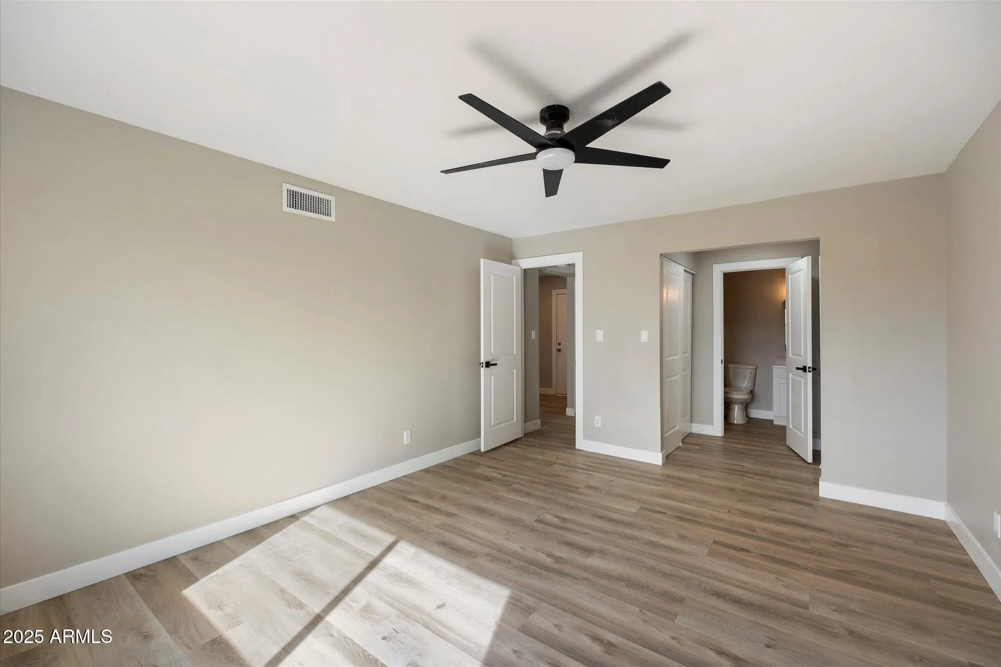 Property Slideshow image 13 of 20 | 8121 e emelita ct, Mesa, AZ, 85208