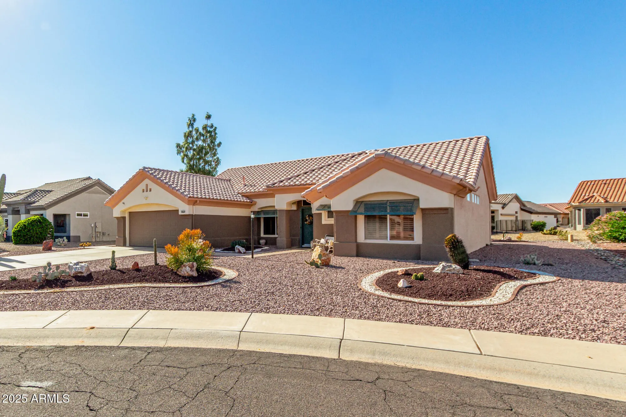 Property Slideshow image 2 of 35 | 21620 n 156th ln, Sun City West, AZ, 85375