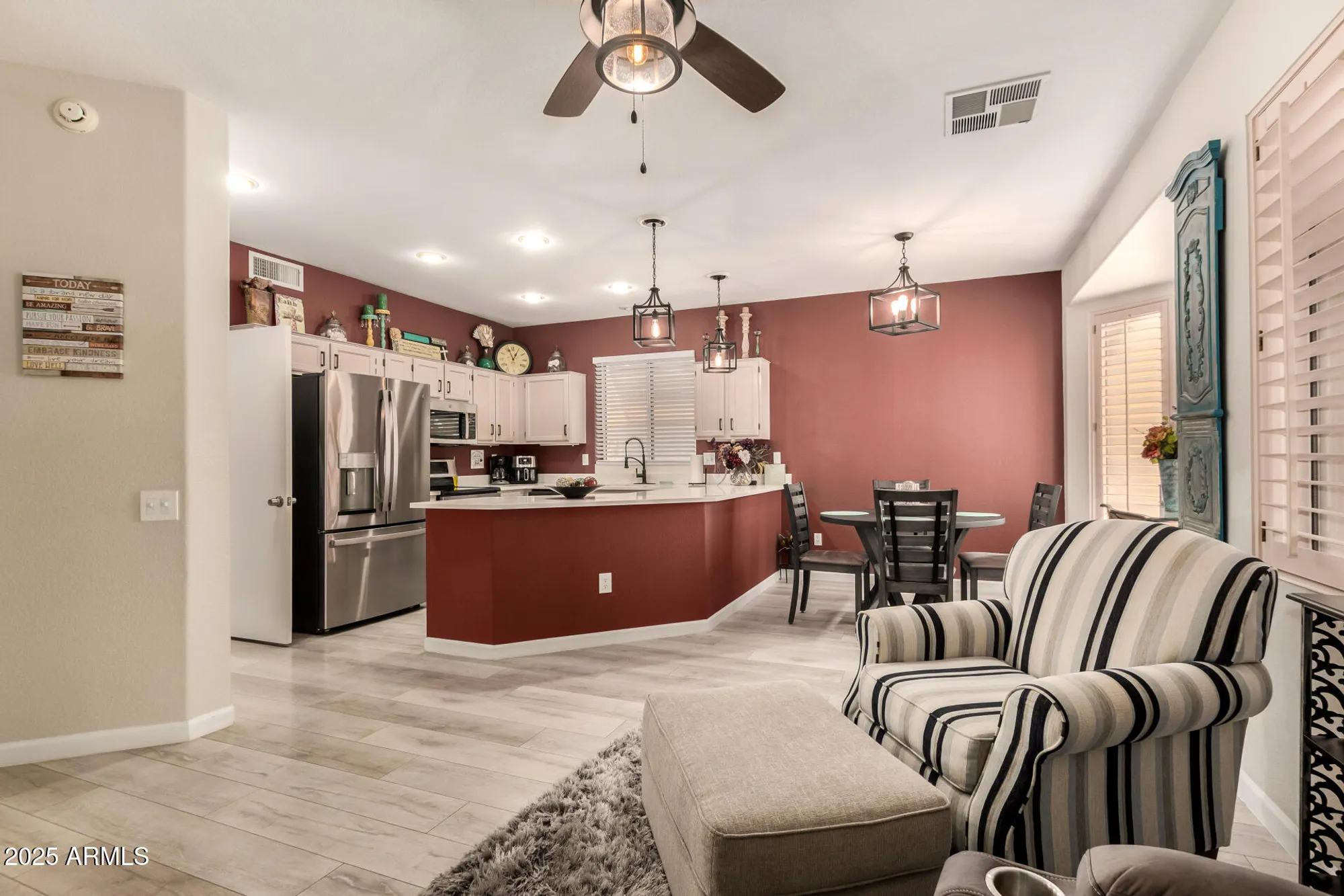 Property Slideshow image 11 of 35 | 21620 n 156th ln, Sun City West, AZ, 85375