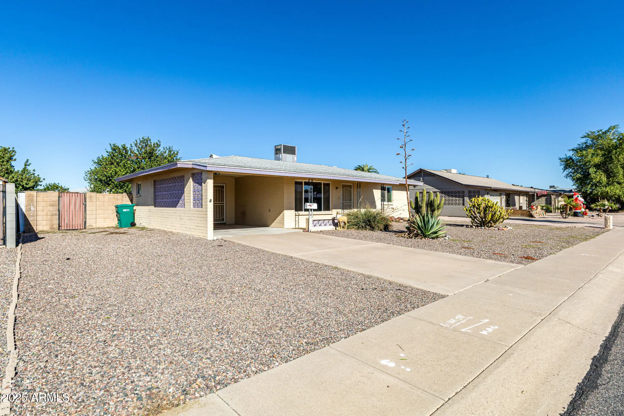 Property Slideshow image 7 of 28 | 6256 e decatur st, Mesa, AZ, 85205