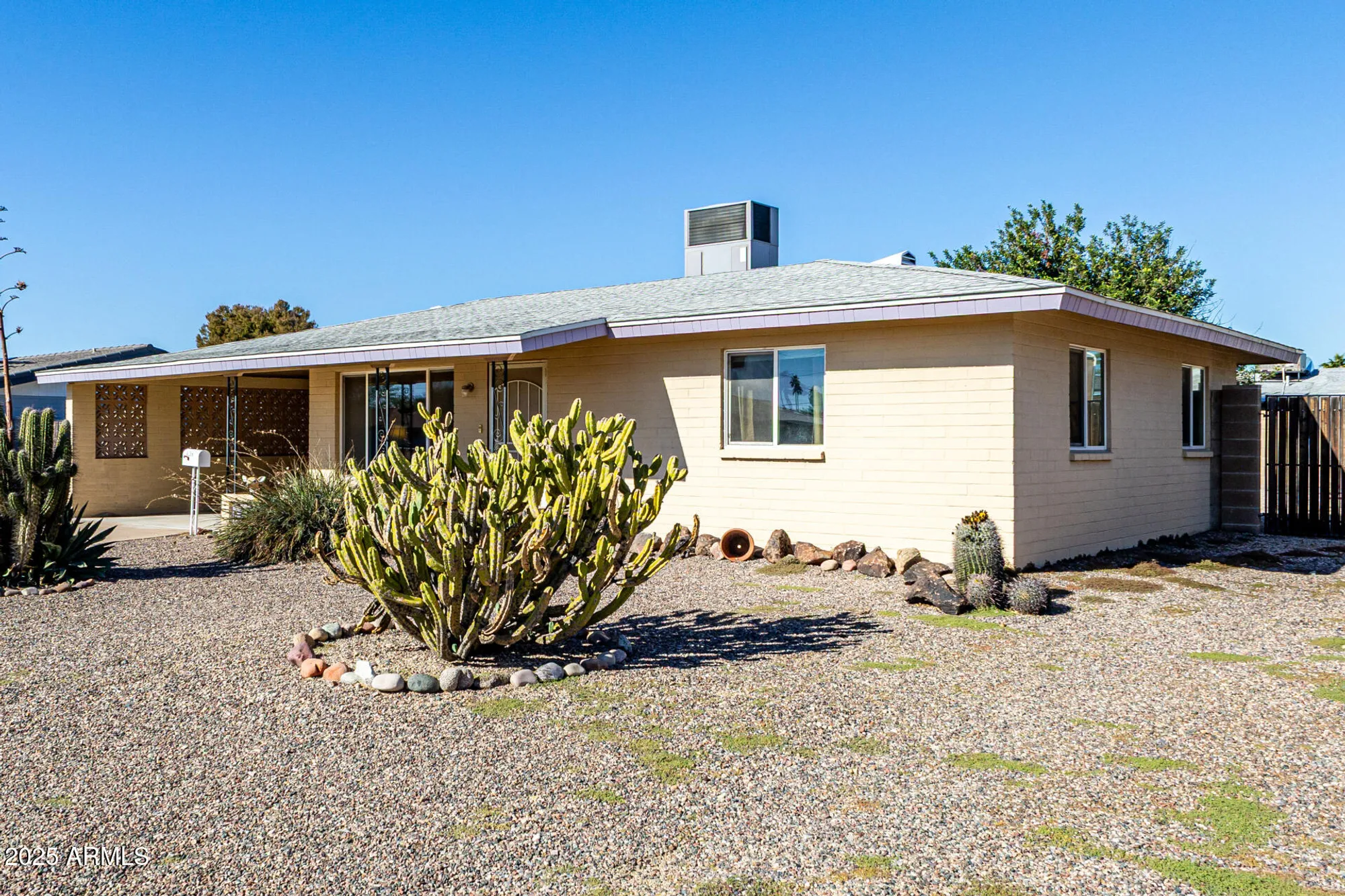 Property Slideshow image 8 of 28 | 6256 e decatur st, Mesa, AZ, 85205