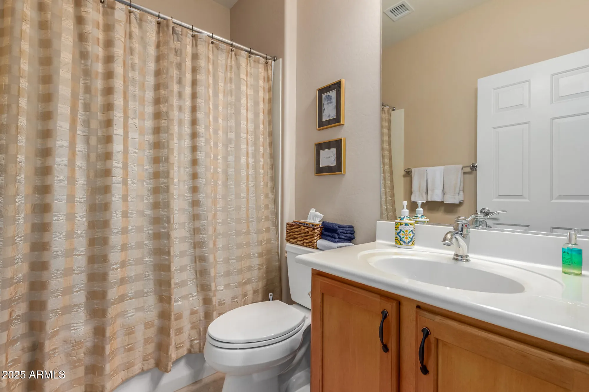 Property Slideshow image 16 of 36 | 6573 w mockingbird ct, Florence, AZ, 85132