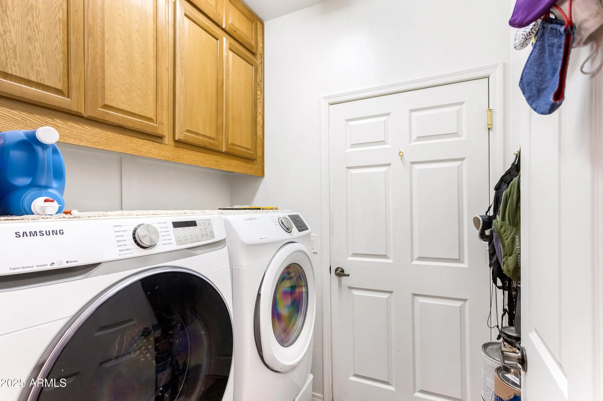 Property Slideshow image 16 of 28 | 447 s meadowood ln, Sierra Vista, AZ, 85635