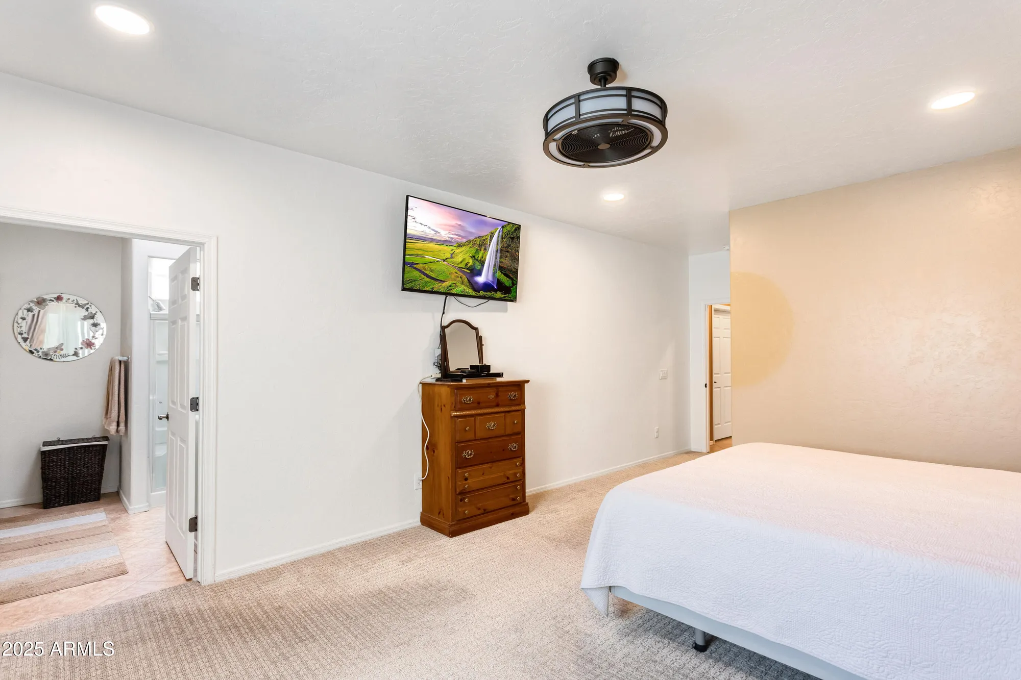 Property Slideshow image 22 of 28 | 447 s meadowood ln, Sierra Vista, AZ, 85635