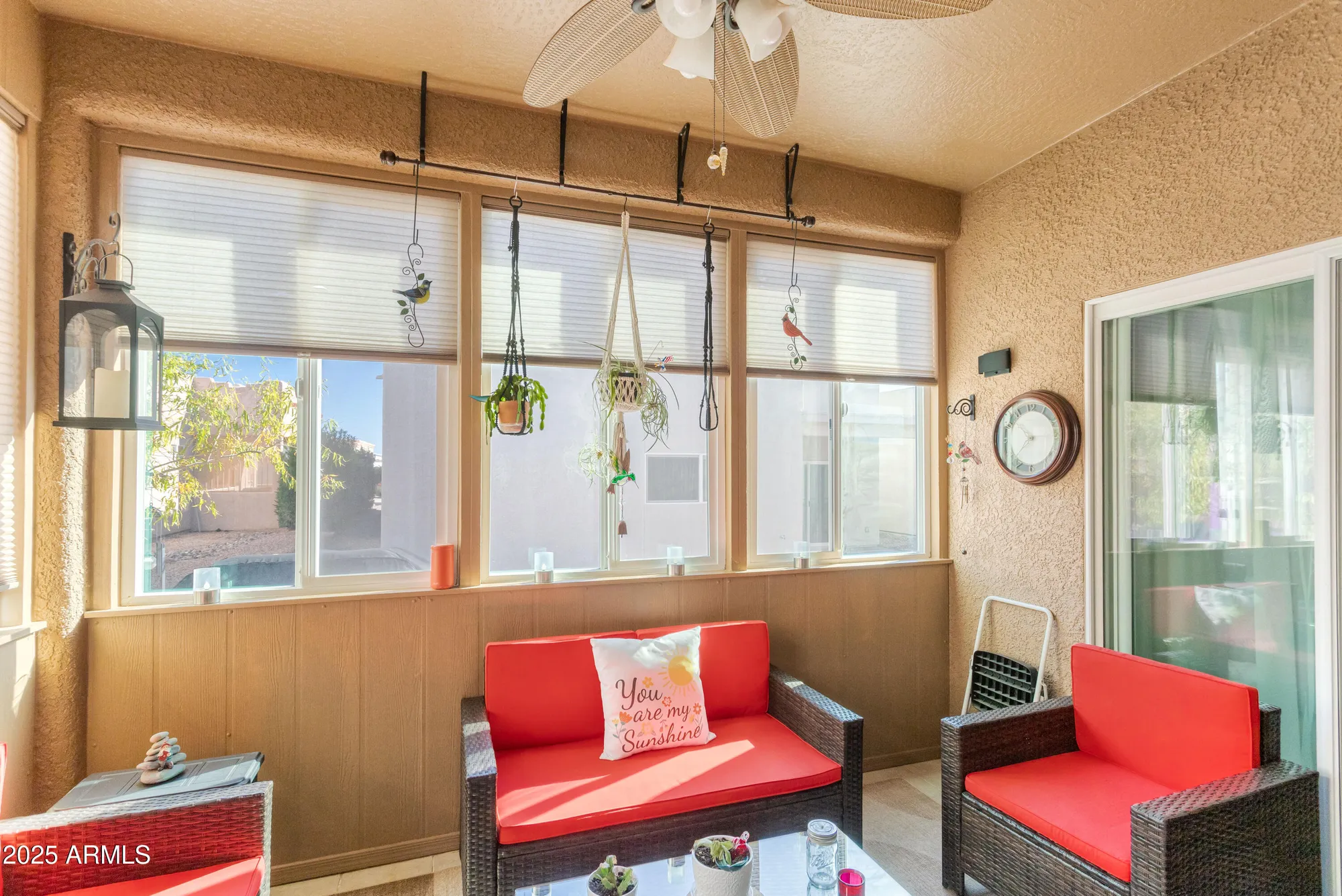 Property Slideshow image 15 of 28 | 447 s meadowood ln, Sierra Vista, AZ, 85635