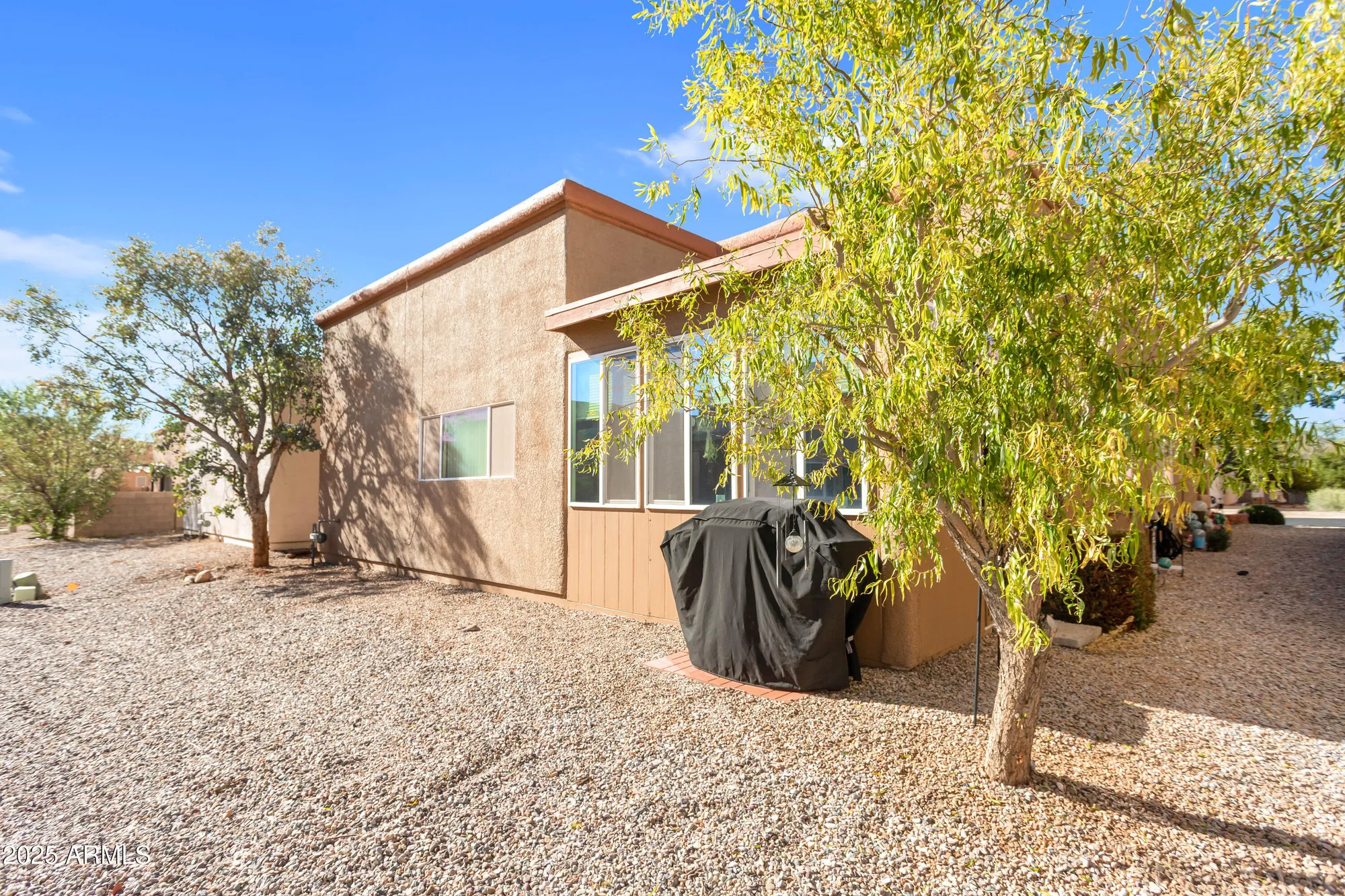 Property Slideshow image 26 of 28 | 447 s meadowood ln, Sierra Vista, AZ, 85635
