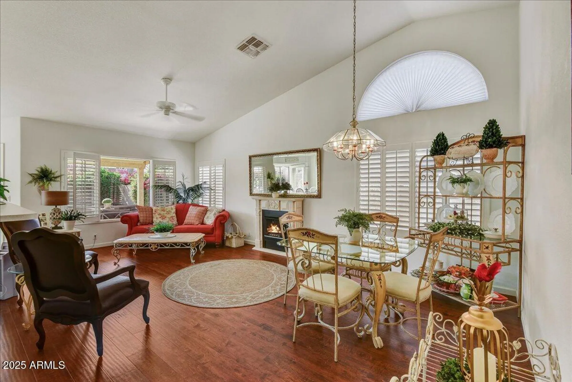 Property Slideshow image 3 of 25 | 8317 w tonto ln, Peoria, AZ, 85382