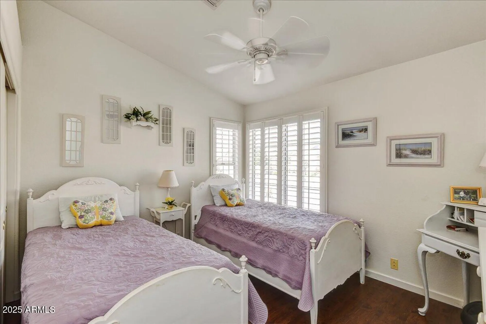 Property Slideshow image 12 of 25 | 8317 w tonto ln, Peoria, AZ, 85382