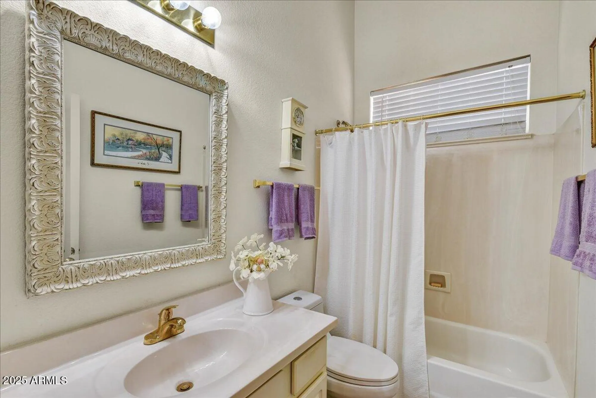 Property Slideshow image 13 of 25 | 8317 w tonto ln, Peoria, AZ, 85382