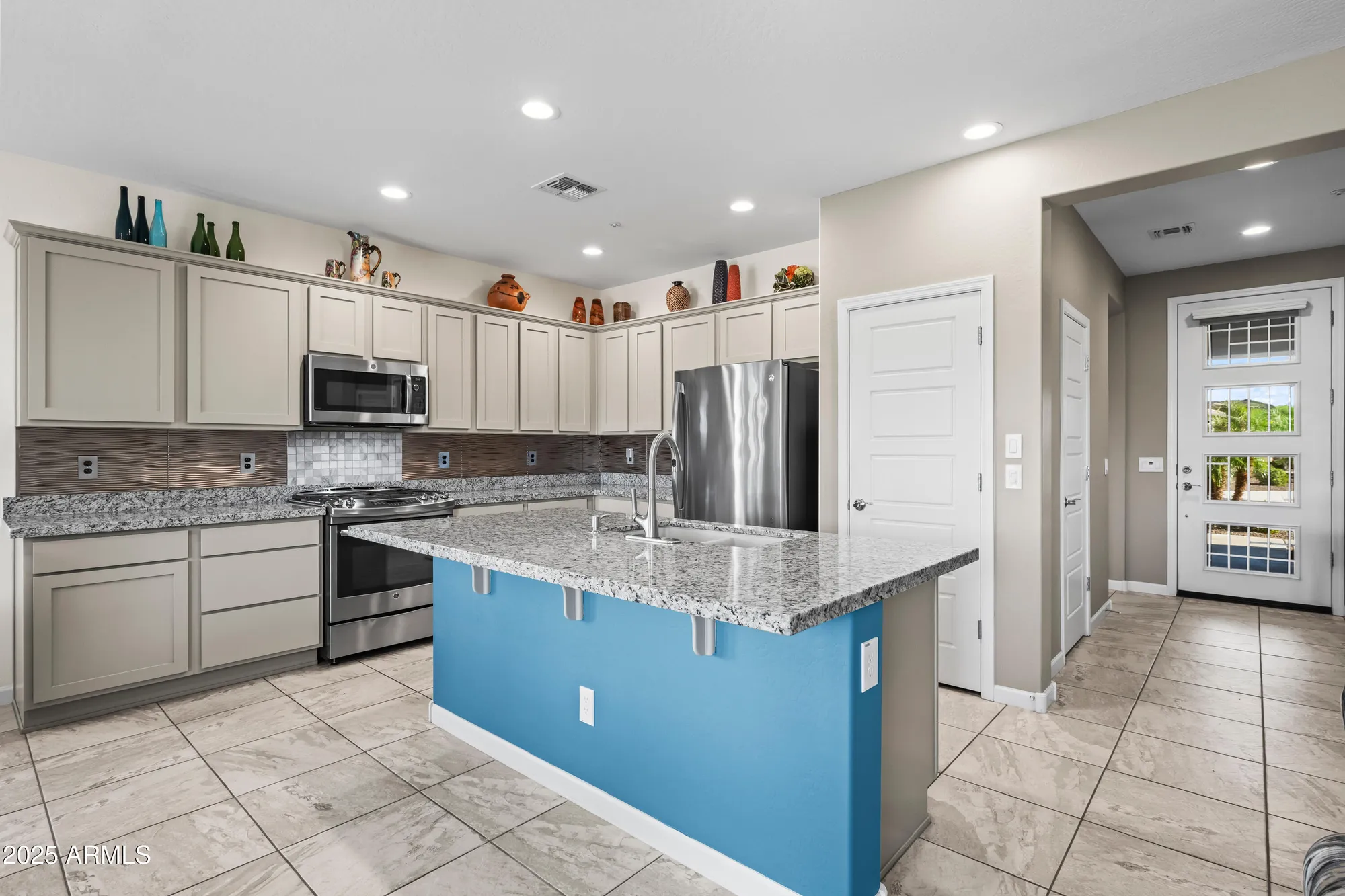 Property Slideshow image 4 of 25 | 29308 n 132nd ln, Peoria, AZ, 85383