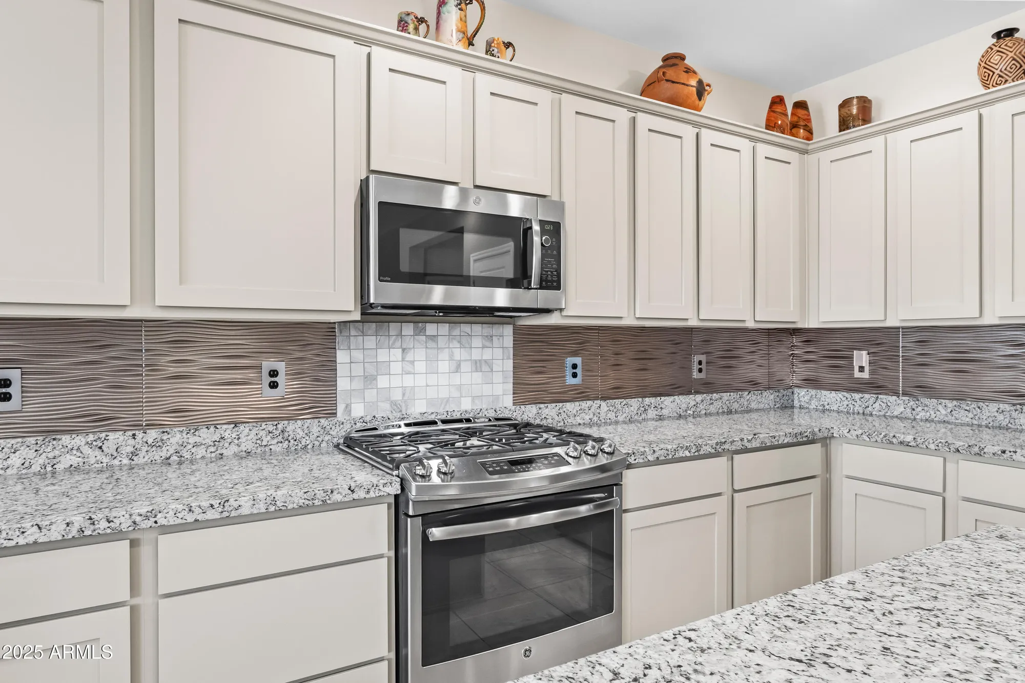 Property Slideshow image 6 of 25 | 29308 n 132nd ln, Peoria, AZ, 85383