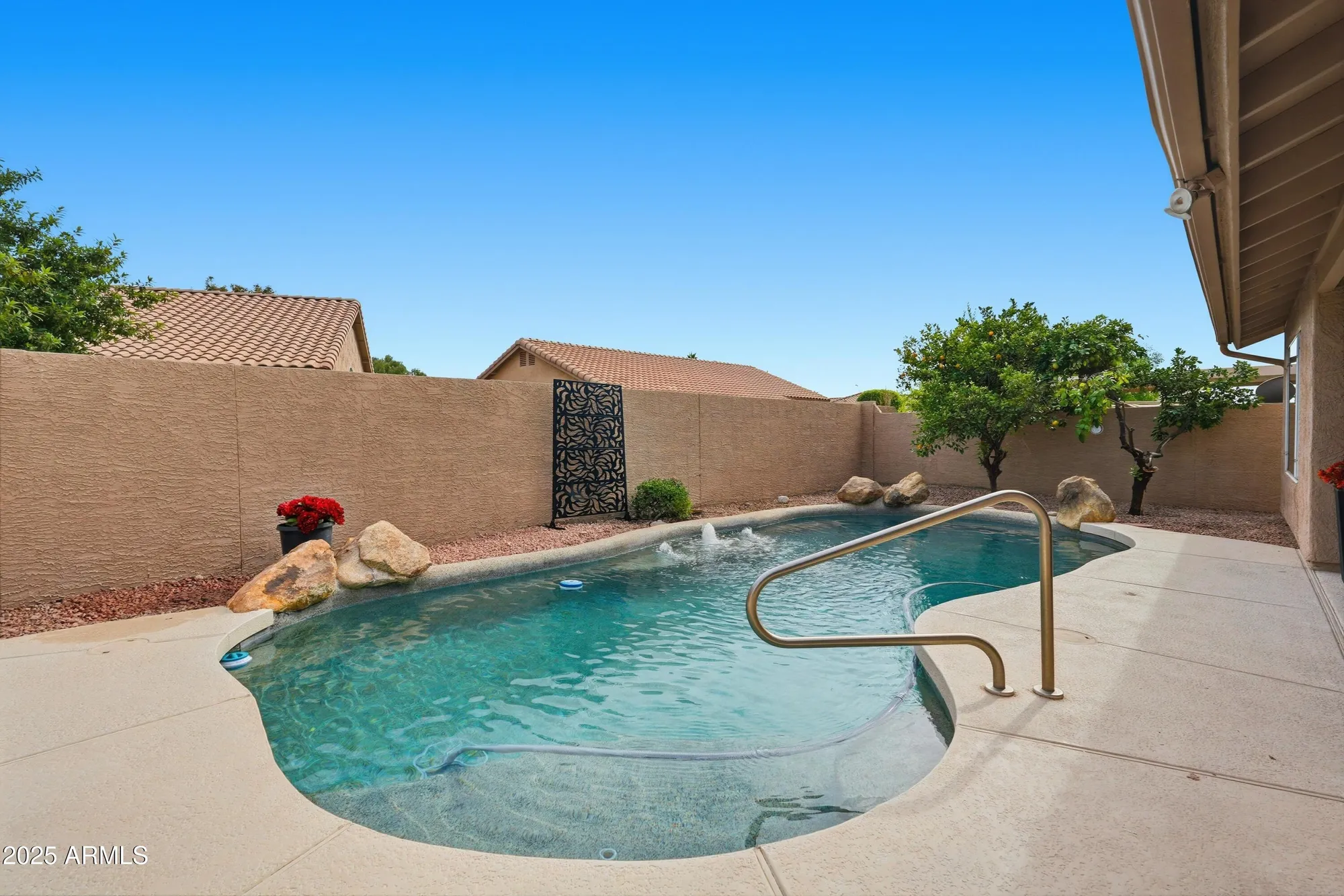 Property Slideshow image 23 of 24 | 18637 n 85th ln, Peoria, AZ, 85382