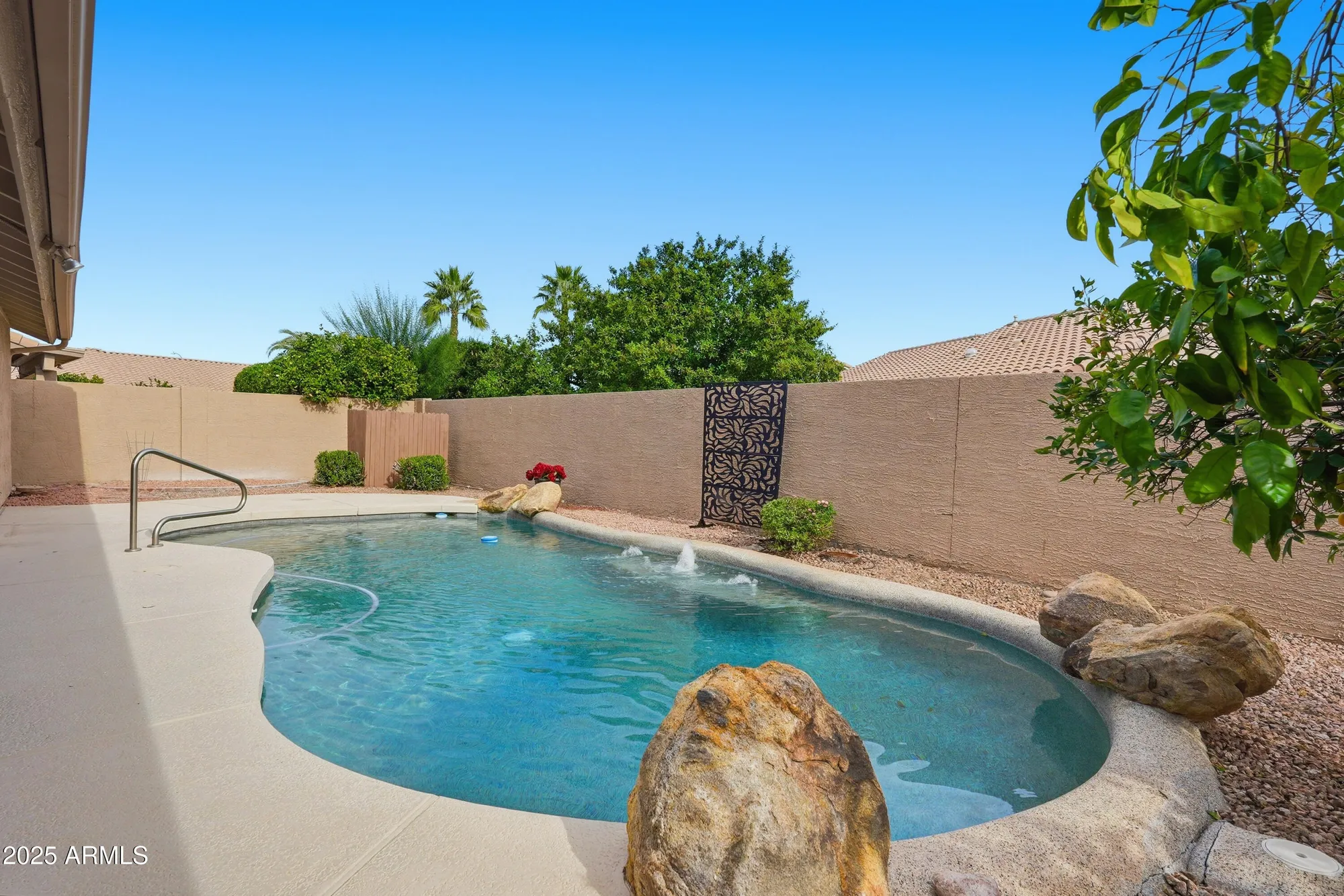 Property Slideshow image 24 of 24 | 18637 n 85th ln, Peoria, AZ, 85382