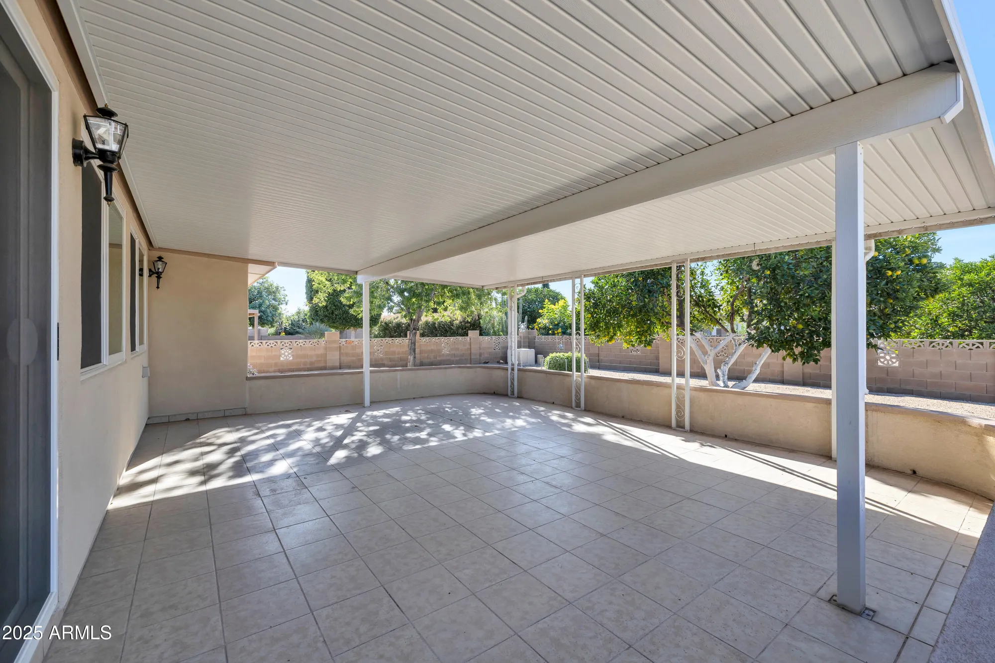 Property Slideshow image 23 of 29 | 10526 w desert forest cir, Sun City, AZ, 85351