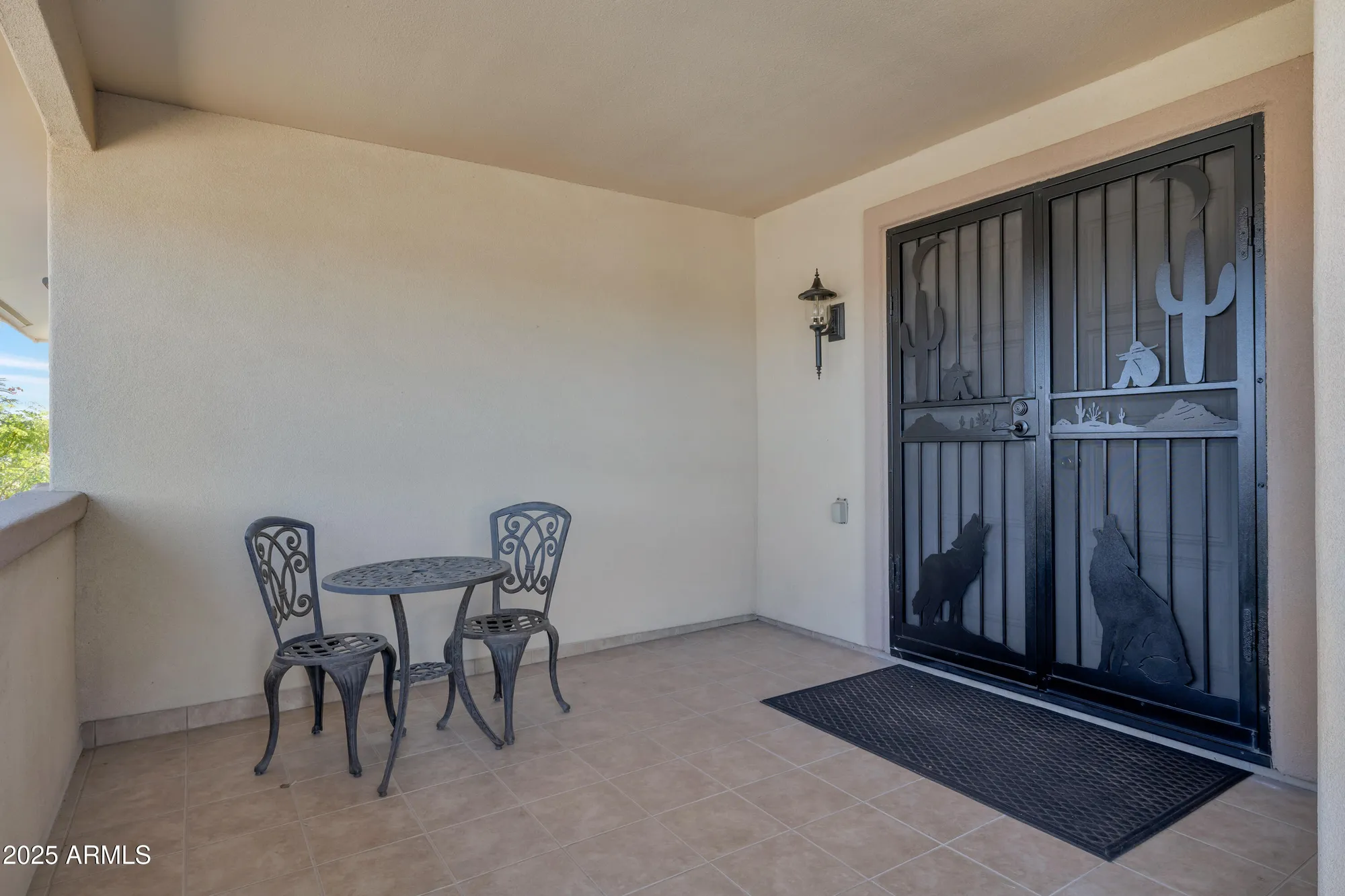 Property Slideshow image 4 of 29 | 10526 w desert forest cir, Sun City, AZ, 85351