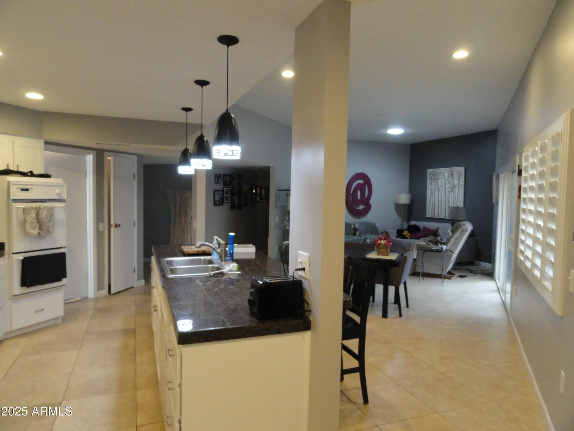 Property Slideshow image 8 of 22 | 17464 n 106th ave, Sun City, AZ, 85373