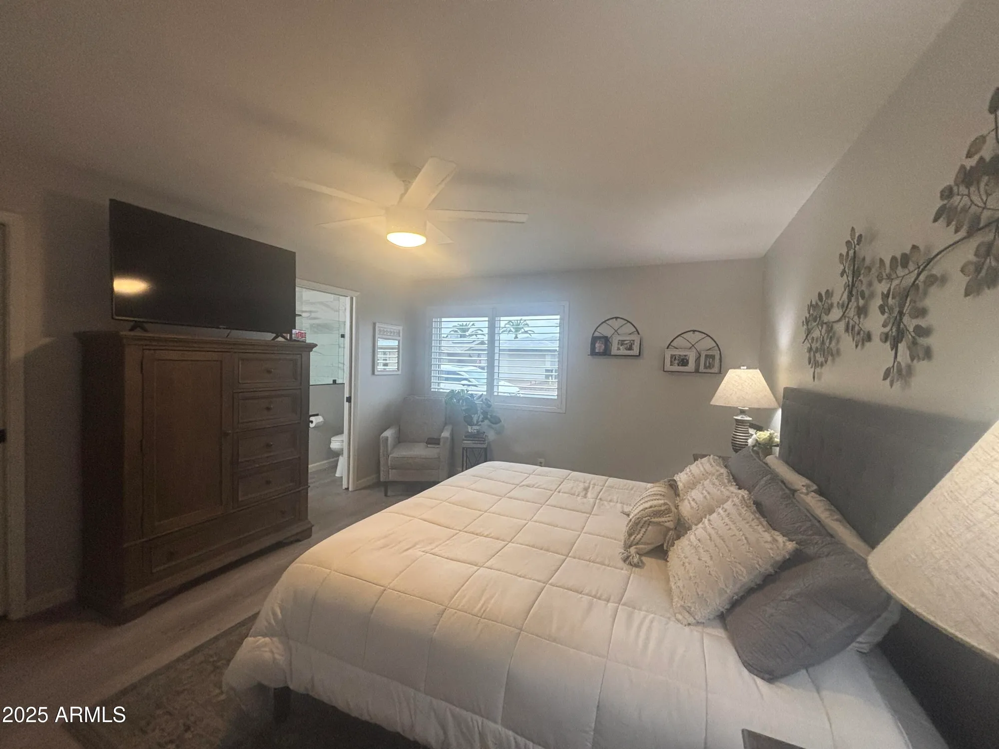 Property Slideshow image 27 of 48 | 4651 e dolphin ave, Mesa, AZ, 85206