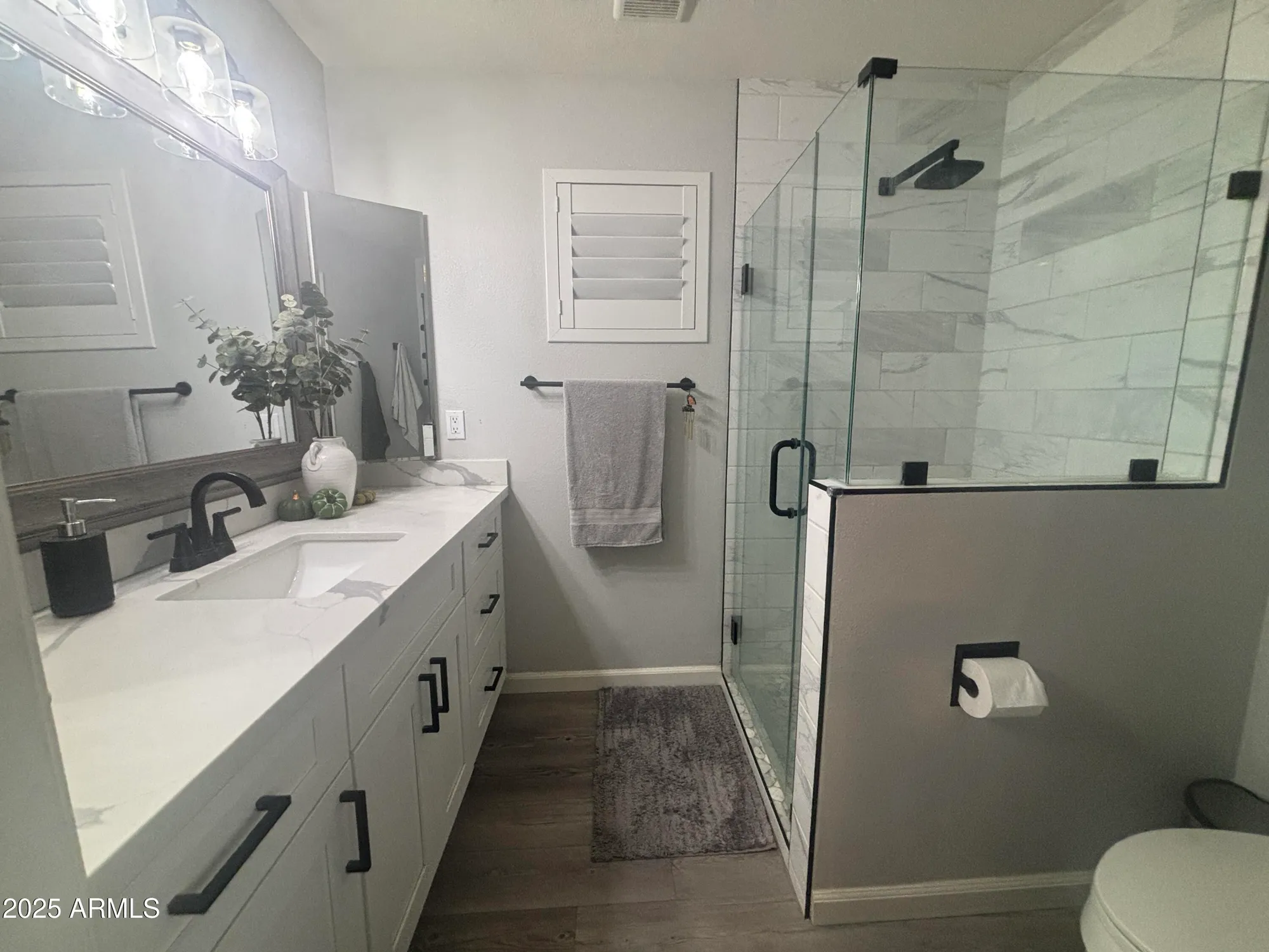 Property Slideshow image 29 of 48 | 4651 e dolphin ave, Mesa, AZ, 85206