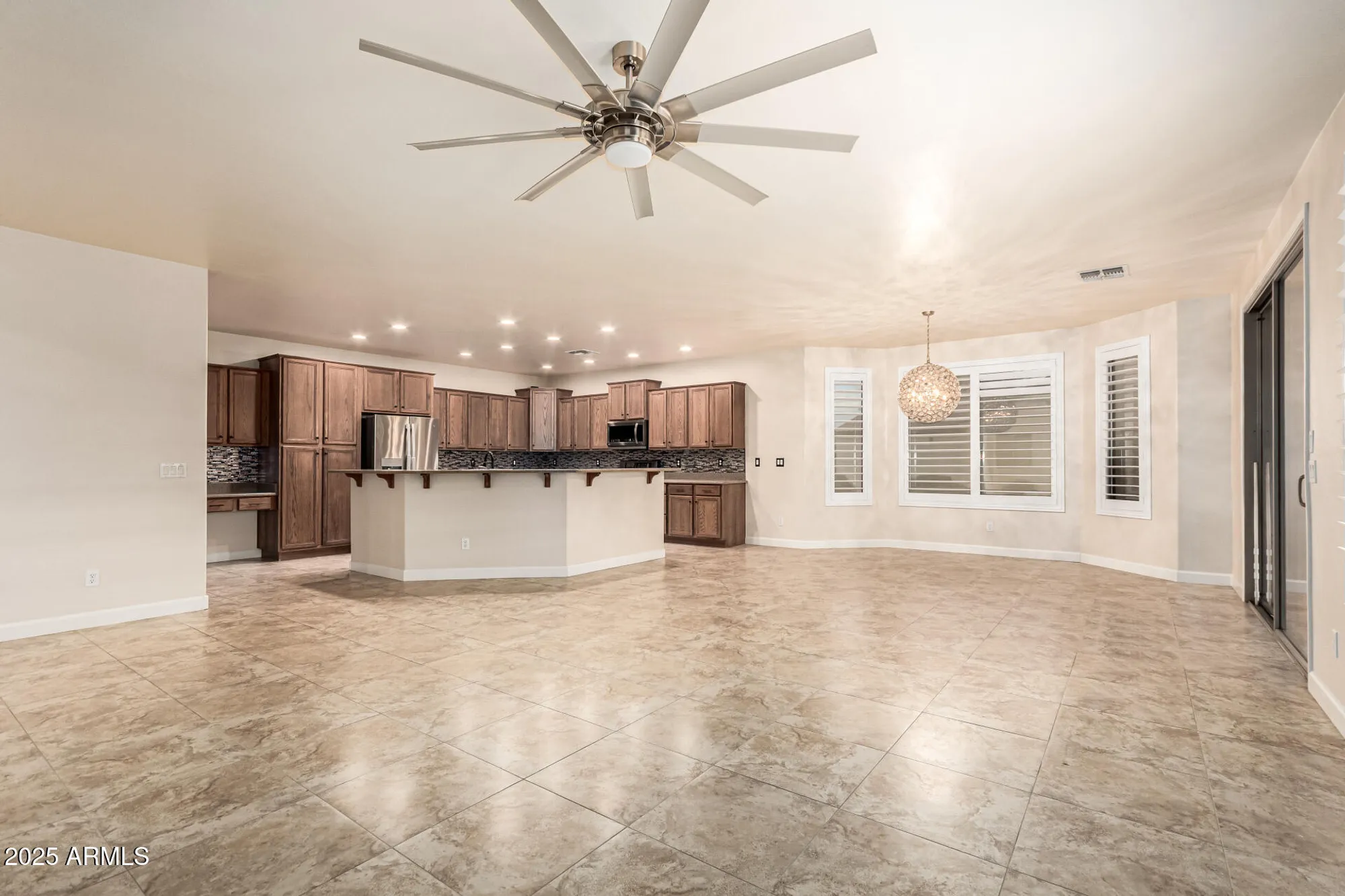 Property Slideshow image 11 of 85 | 4935 w comanche dr, Eloy, AZ, 85131