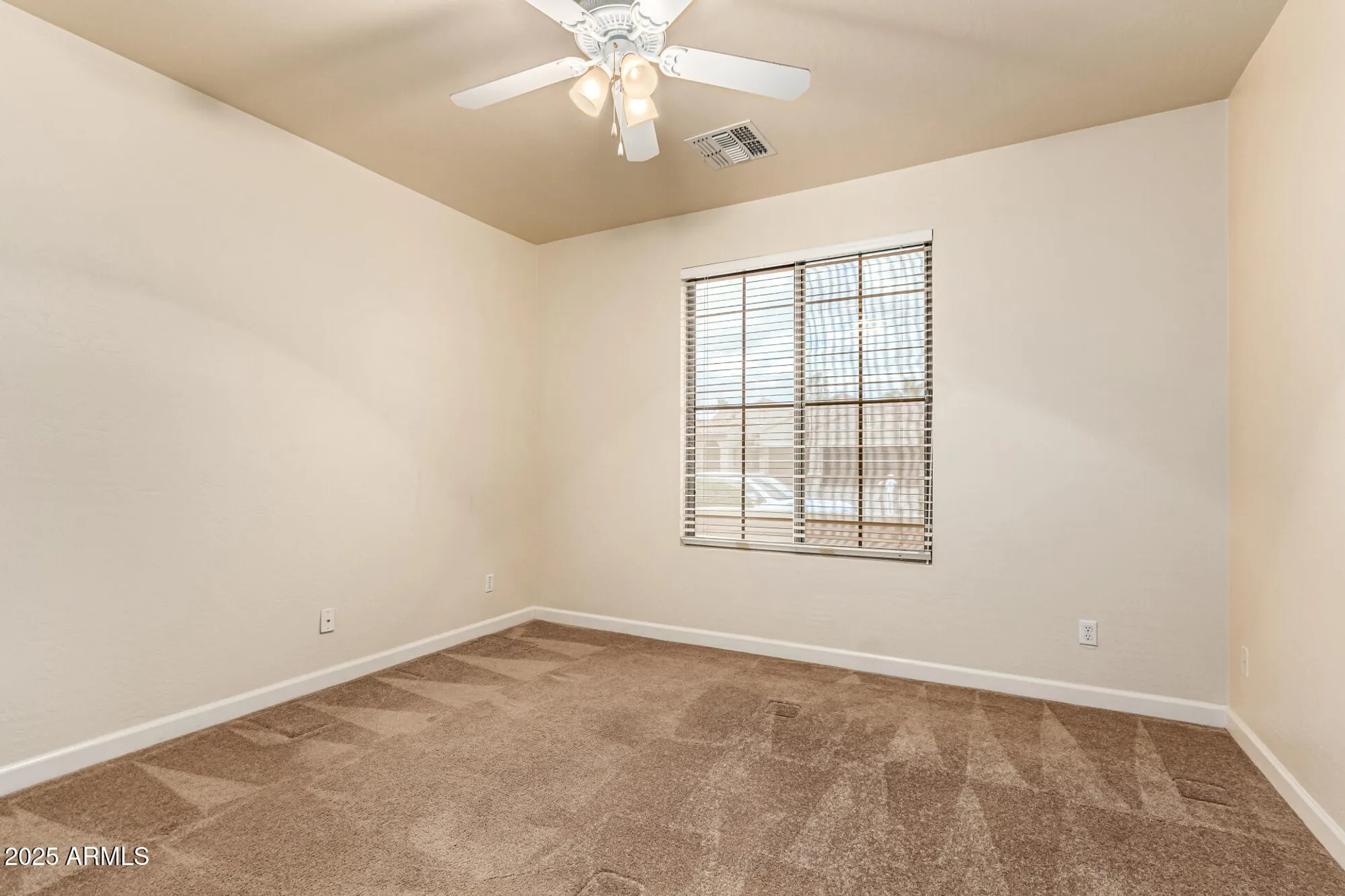 Property Slideshow image 25 of 85 | 4935 w comanche dr, Eloy, AZ, 85131