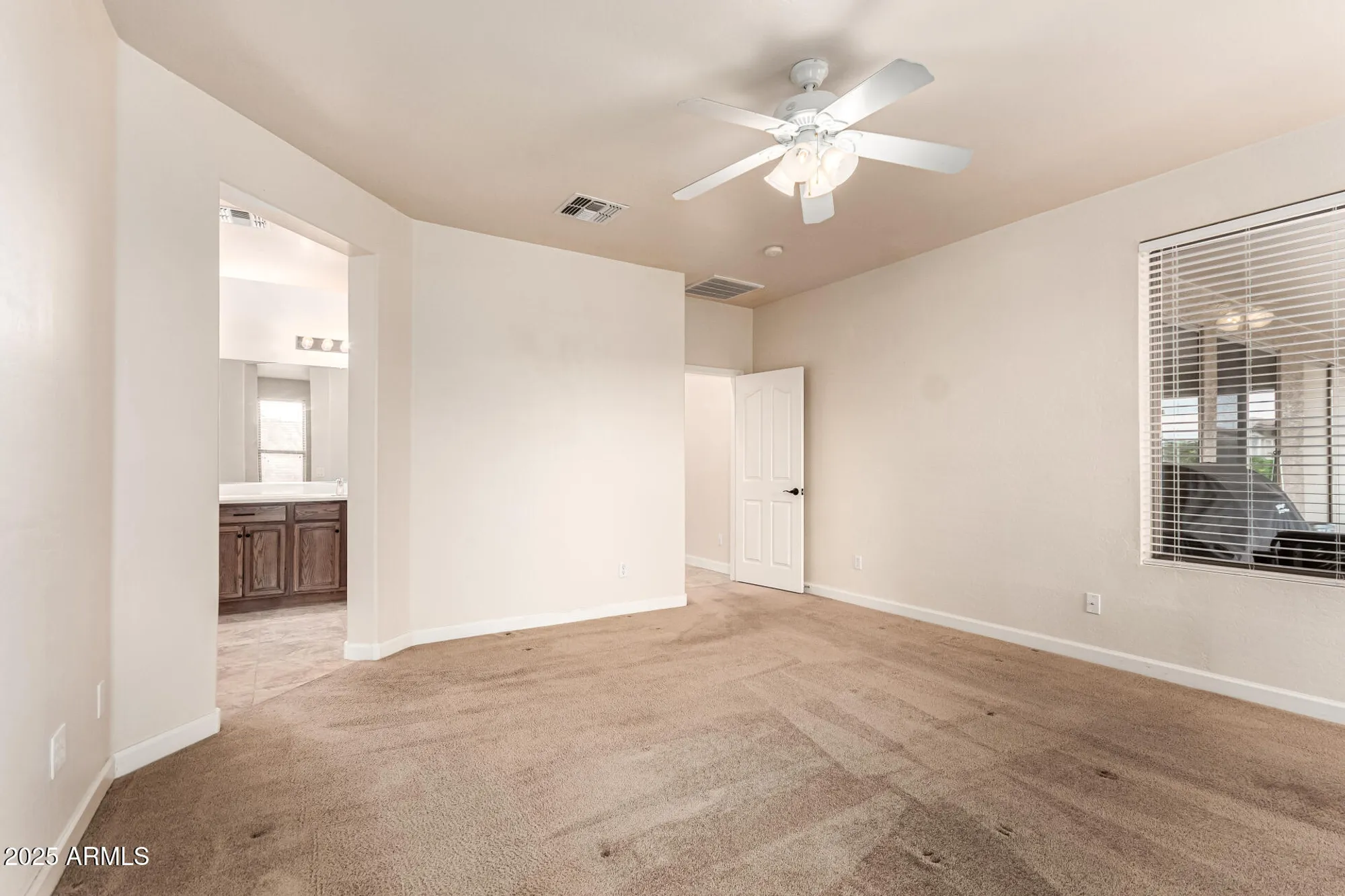 Property Slideshow image 21 of 85 | 4935 w comanche dr, Eloy, AZ, 85131