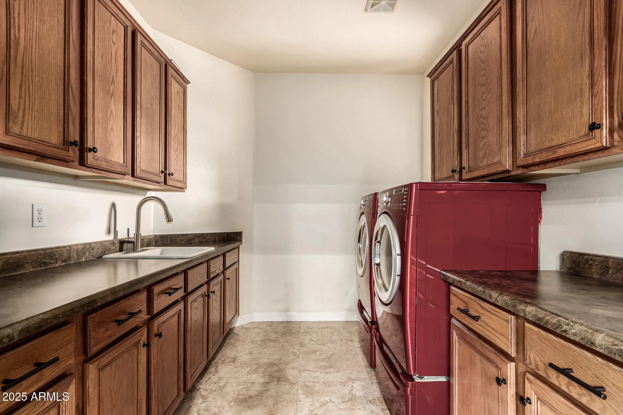 Property Slideshow image 30 of 85 | 4935 w comanche dr, Eloy, AZ, 85131