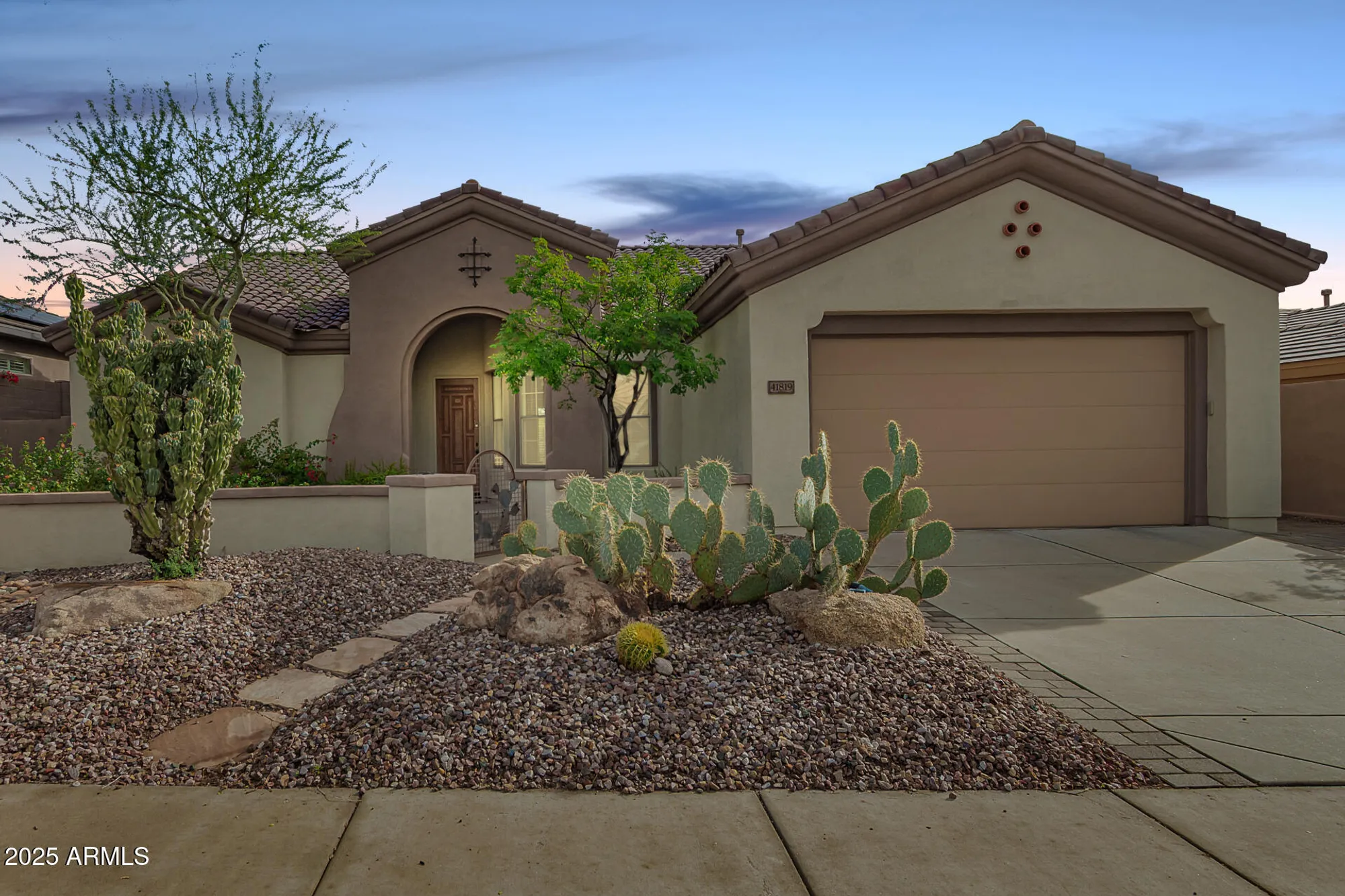 Property Slideshow image 50 of 78 | 41819 n iron horse ct, Anthem, AZ, 85086