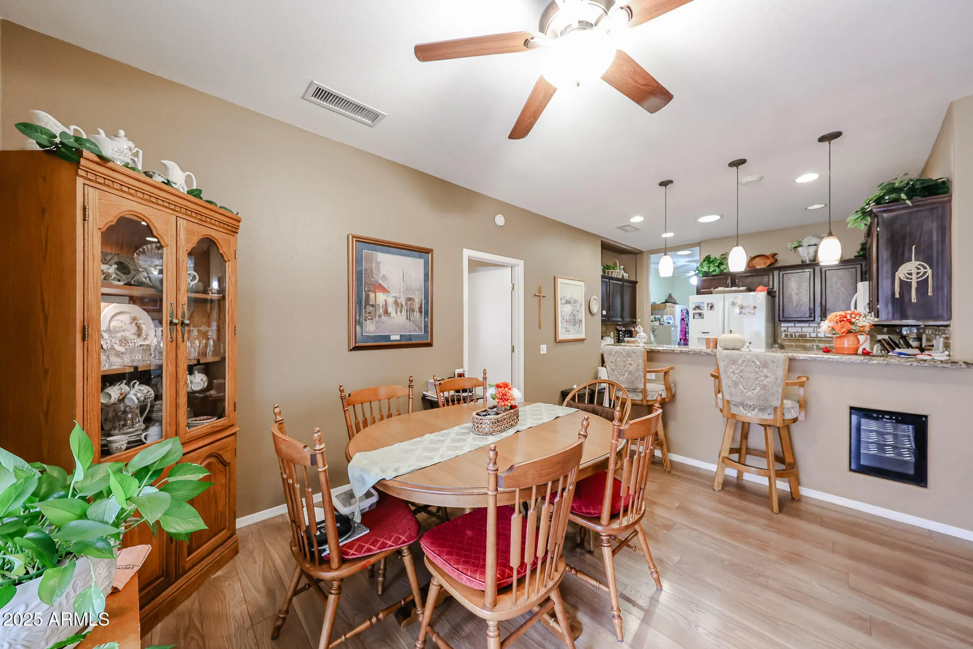 Property Slideshow image 8 of 29 | 20050 n siesta rock dr, Surprise, AZ, 85374