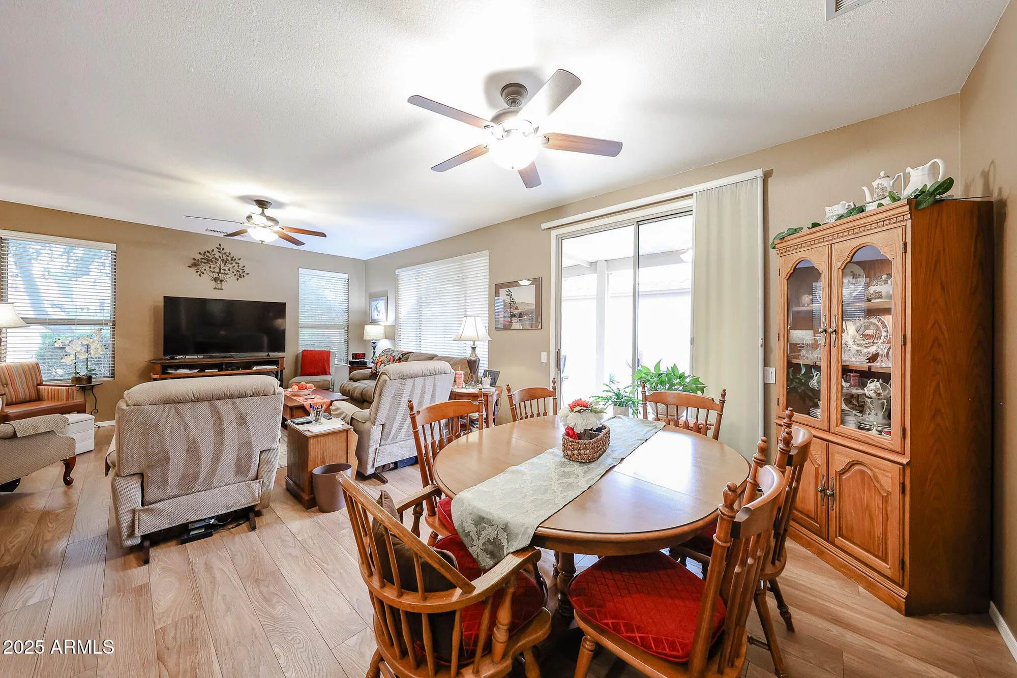 Property Slideshow image 9 of 29 | 20050 n siesta rock dr, Surprise, AZ, 85374