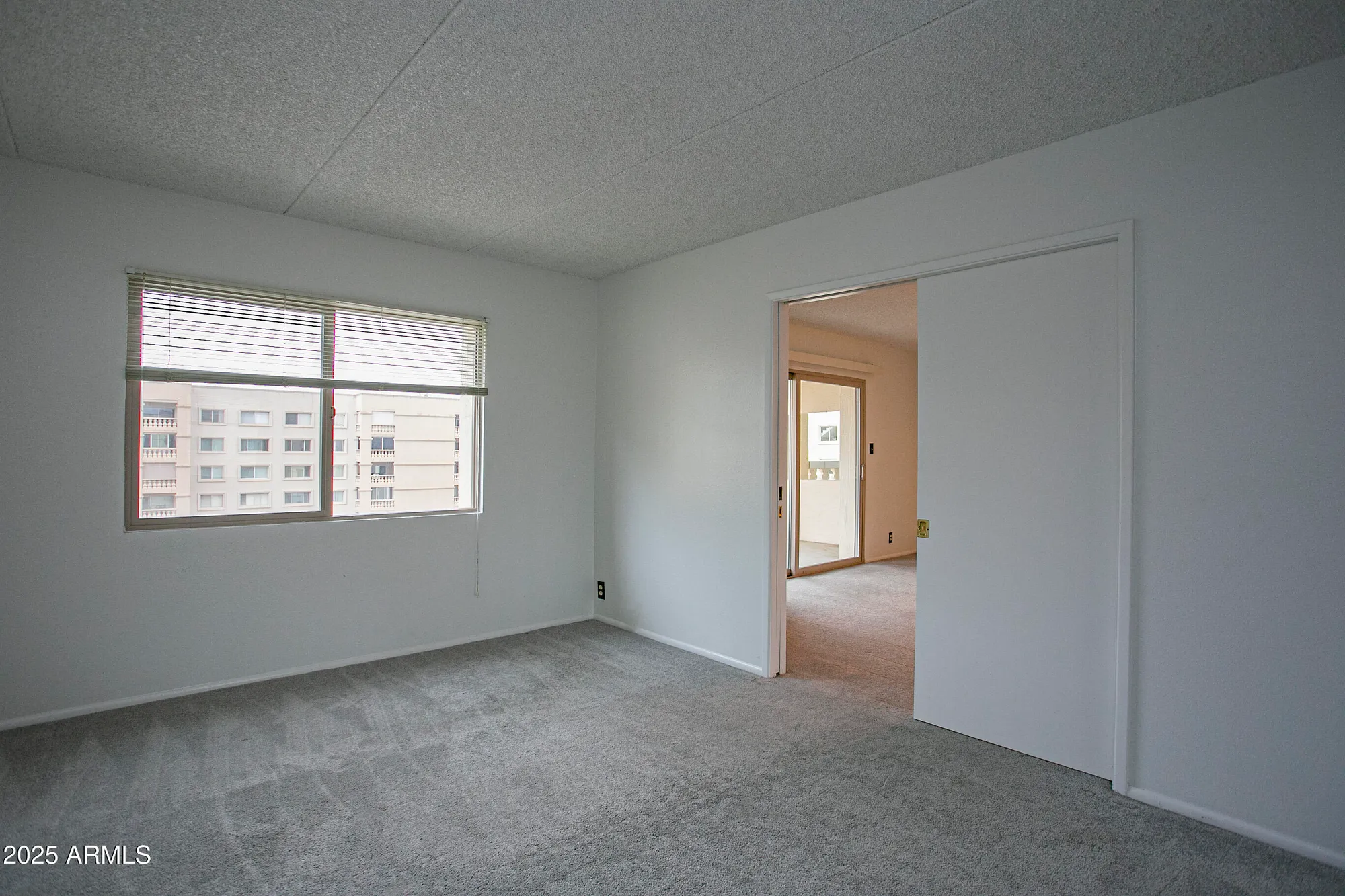 Property Slideshow image 19 of 32 | 7920 e camelback rd 504, Scottsdale, AZ, 85251