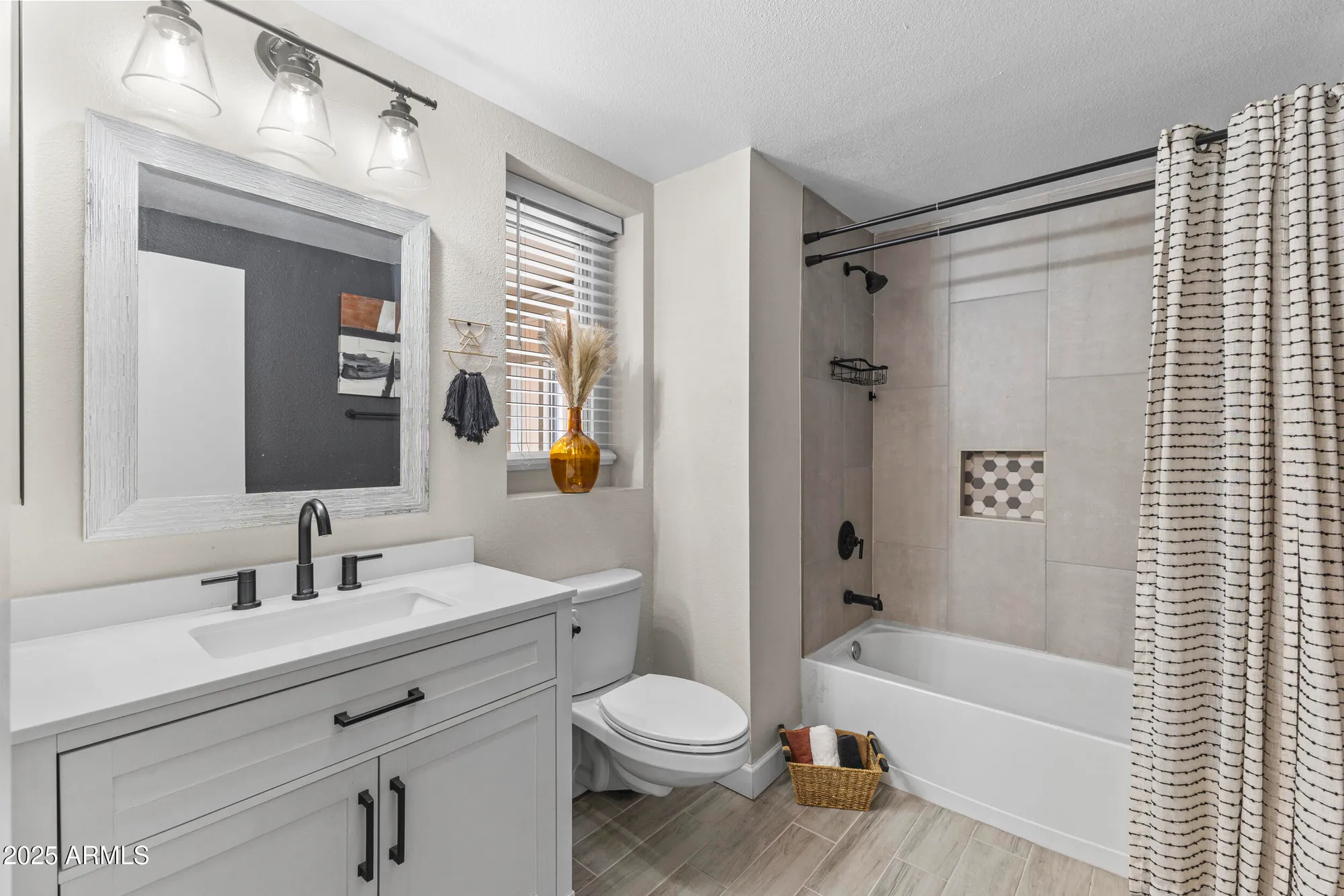 Property Slideshow image 25 of 33 | 10616 w campana dr, Sun City, AZ, 85351