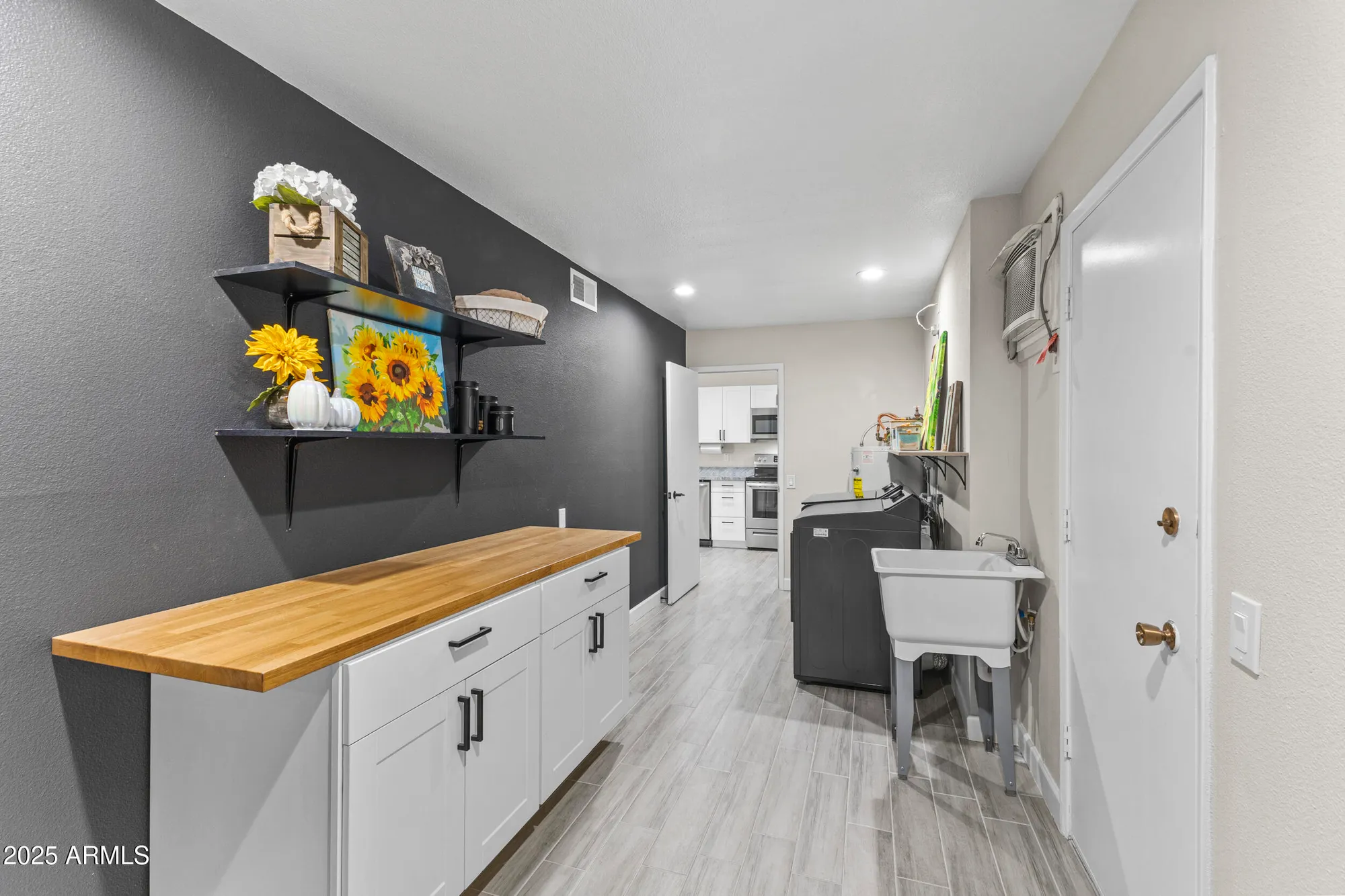 Property Slideshow image 30 of 33 | 10616 w campana dr, Sun City, AZ, 85351