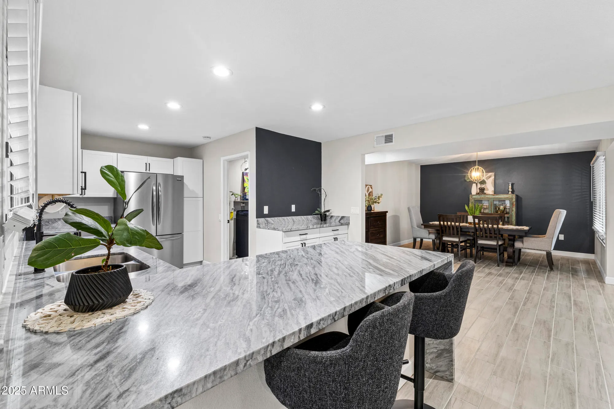 Property Slideshow image 14 of 33 | 10616 w campana dr, Sun City, AZ, 85351