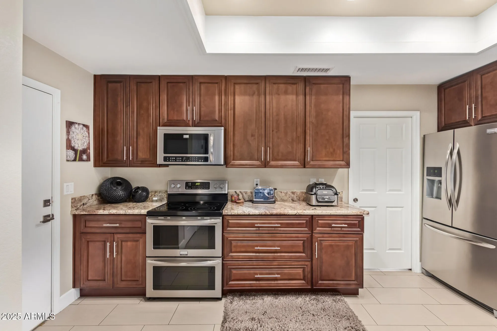 Property Slideshow image 9 of 22 | 7866 e neville ave, Mesa, AZ, 85209