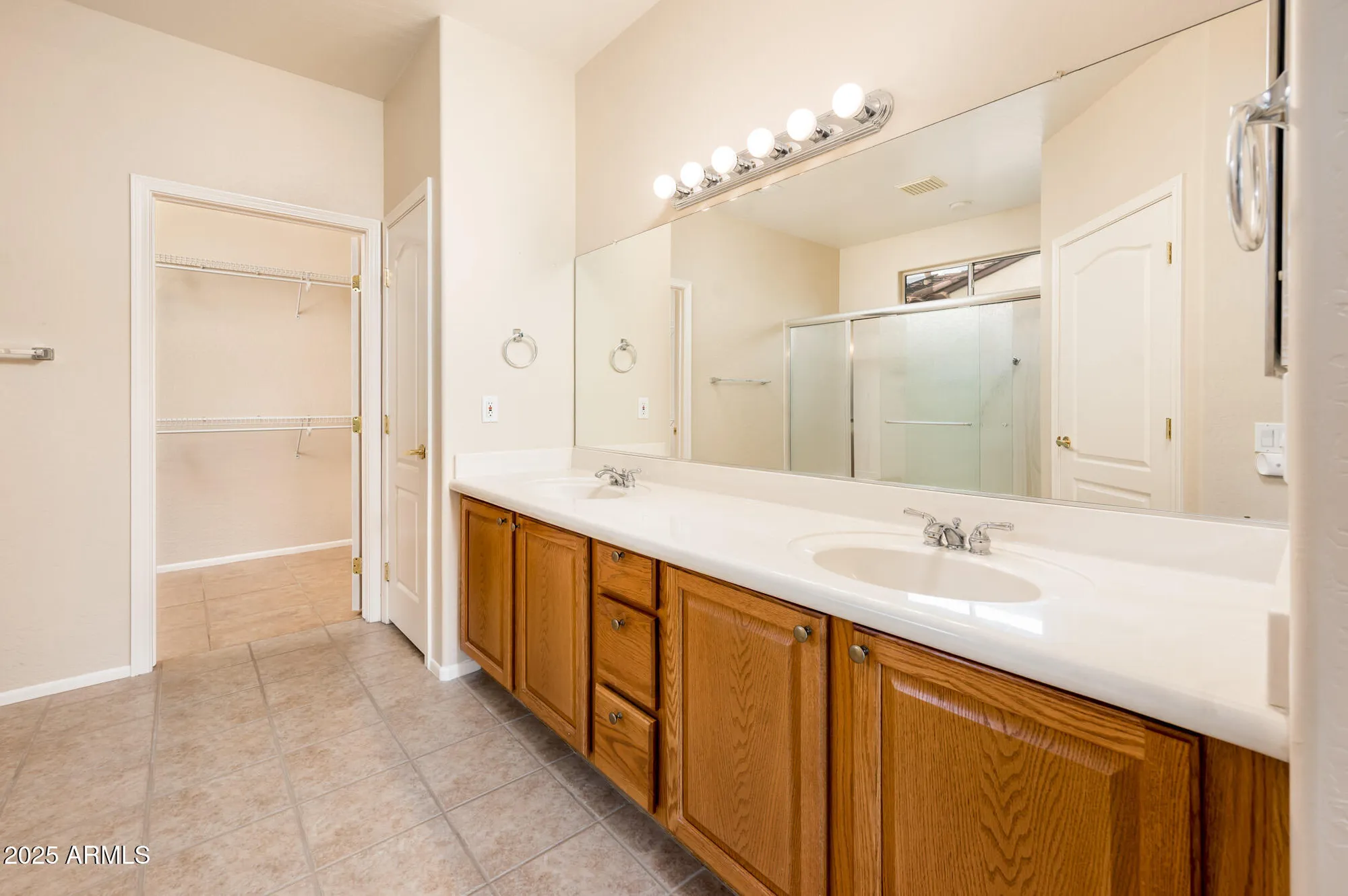 Property Slideshow image 22 of 43 | 14875 w gentle breeze way, Surprise, AZ, 85374