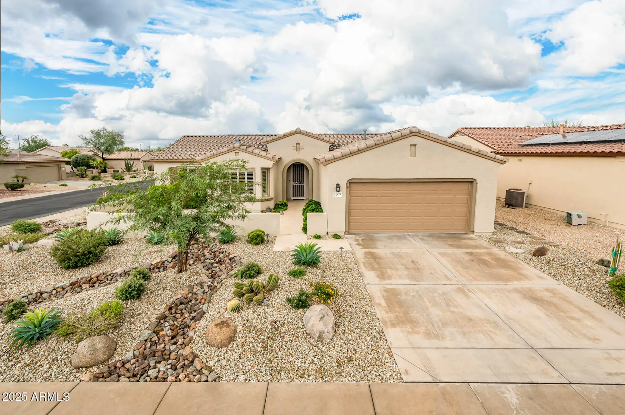 Property Slideshow image 2 of 43 | 14875 w gentle breeze way, Surprise, AZ, 85374
