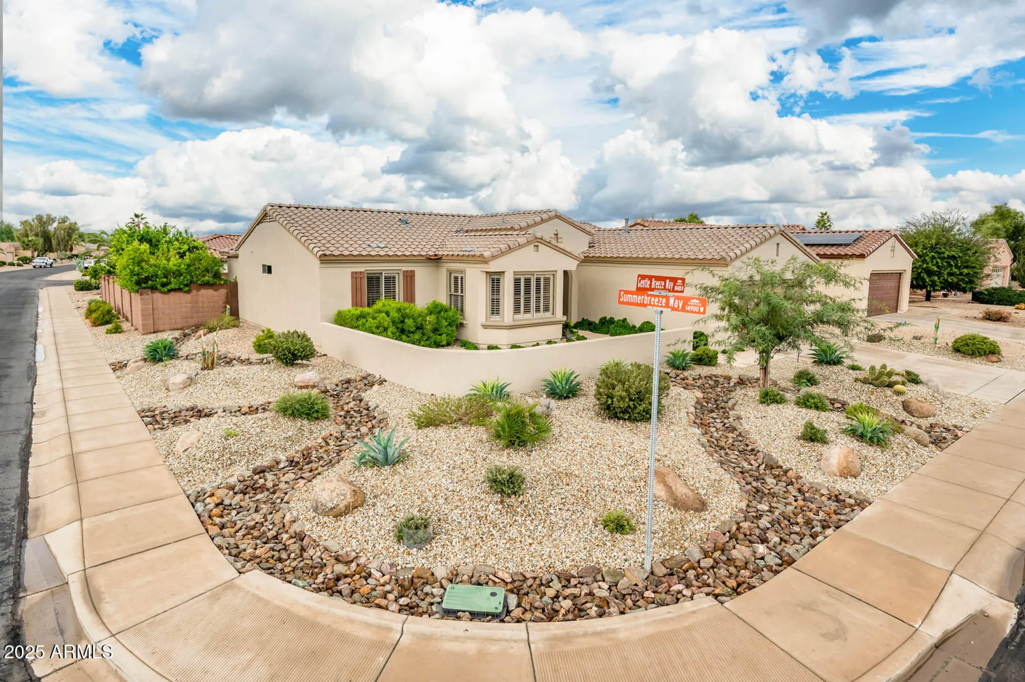 Property Slideshow image 3 of 43 | 14875 w gentle breeze way, Surprise, AZ, 85374