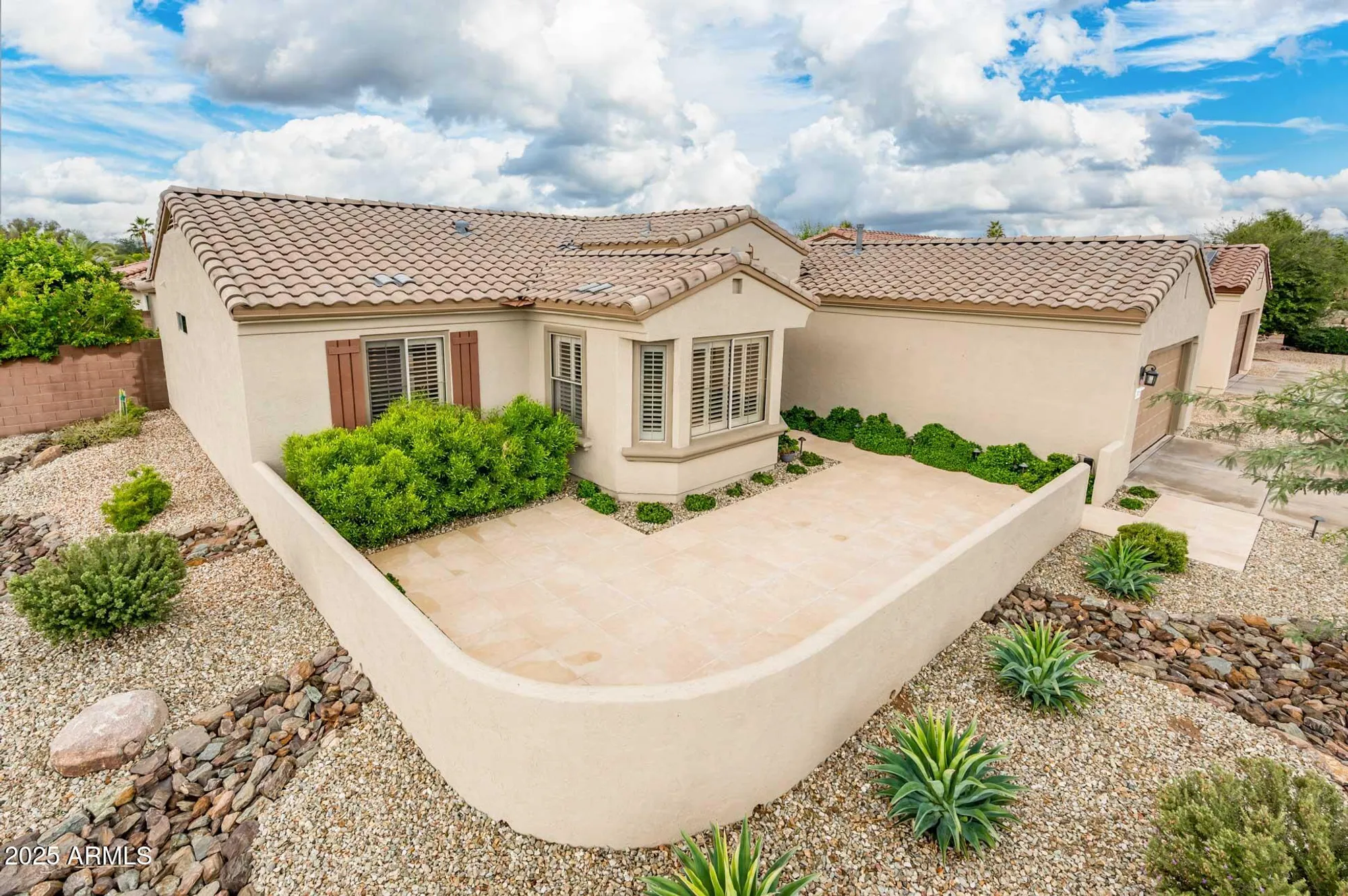 Property Slideshow image 4 of 43 | 14875 w gentle breeze way, Surprise, AZ, 85374
