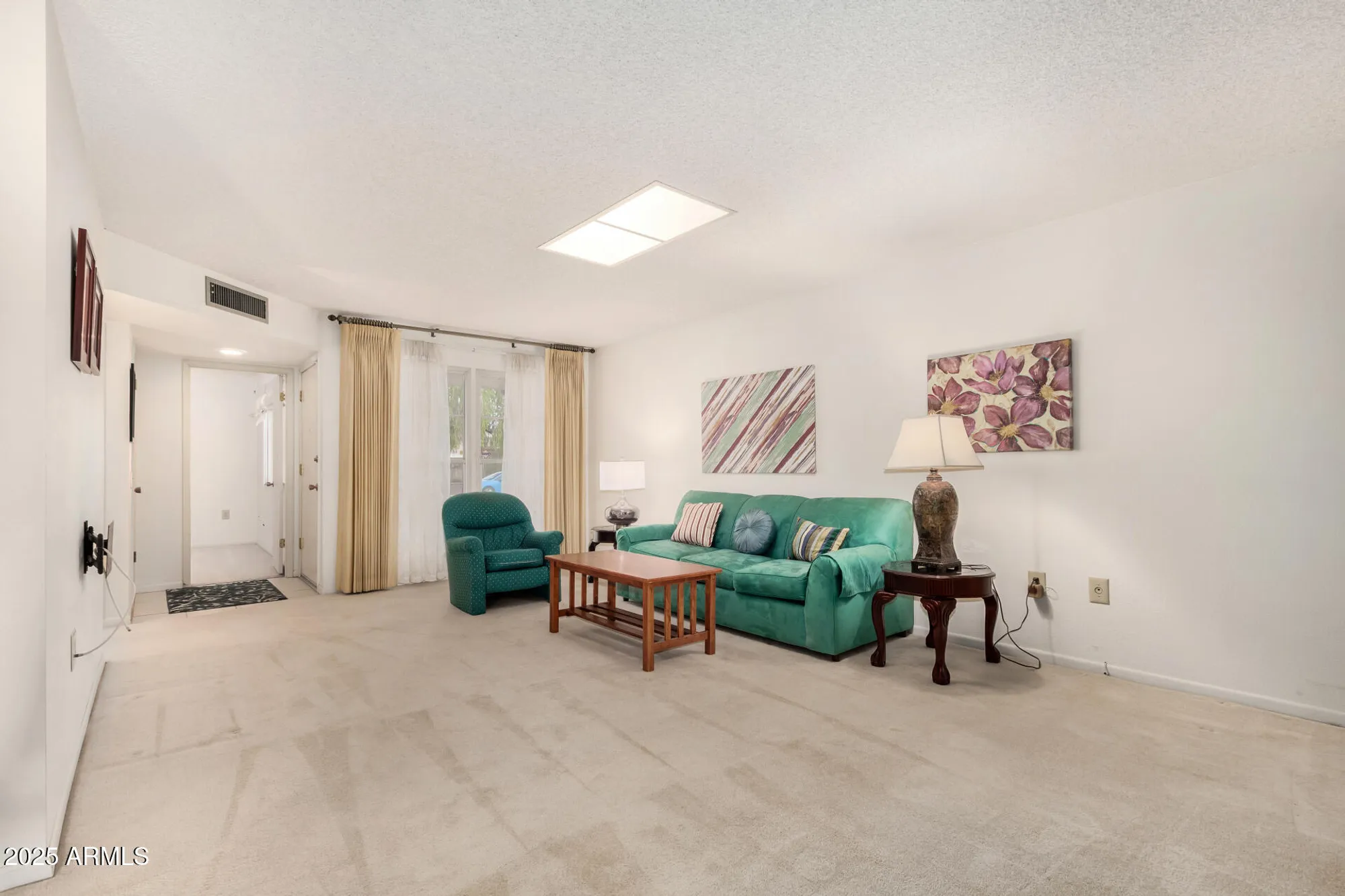 Property Slideshow image 6 of 35 | 10311 w ocotillo dr, Sun City, AZ, 85373