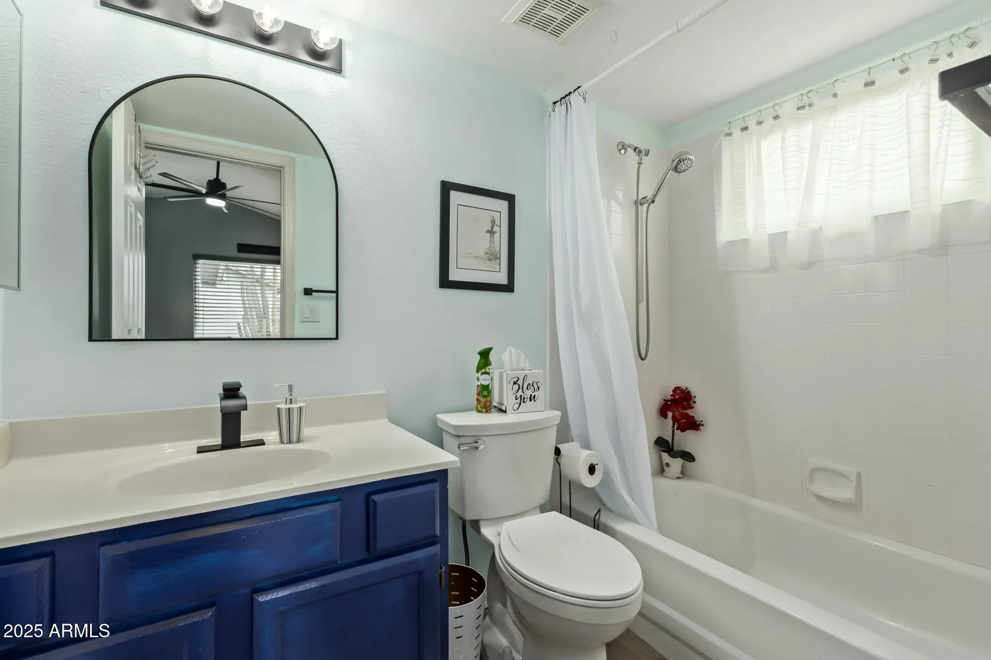 Property Slideshow image 22 of 42 | 14194 w mountain laurel trl, Surprise, AZ, 85374