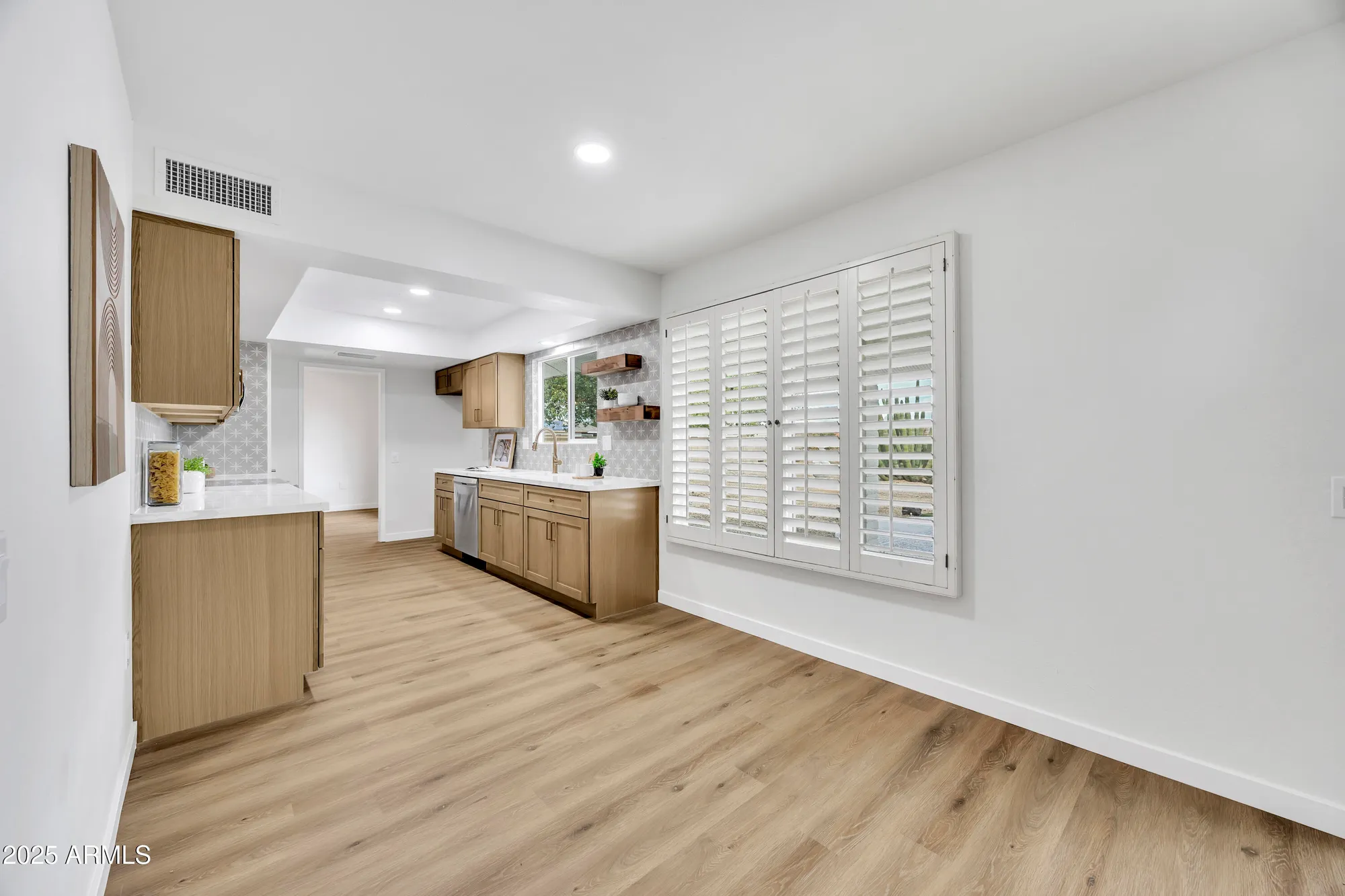 Property Slideshow image 7 of 25 | 17427 n 123rd dr, Sun City West, AZ, 85375