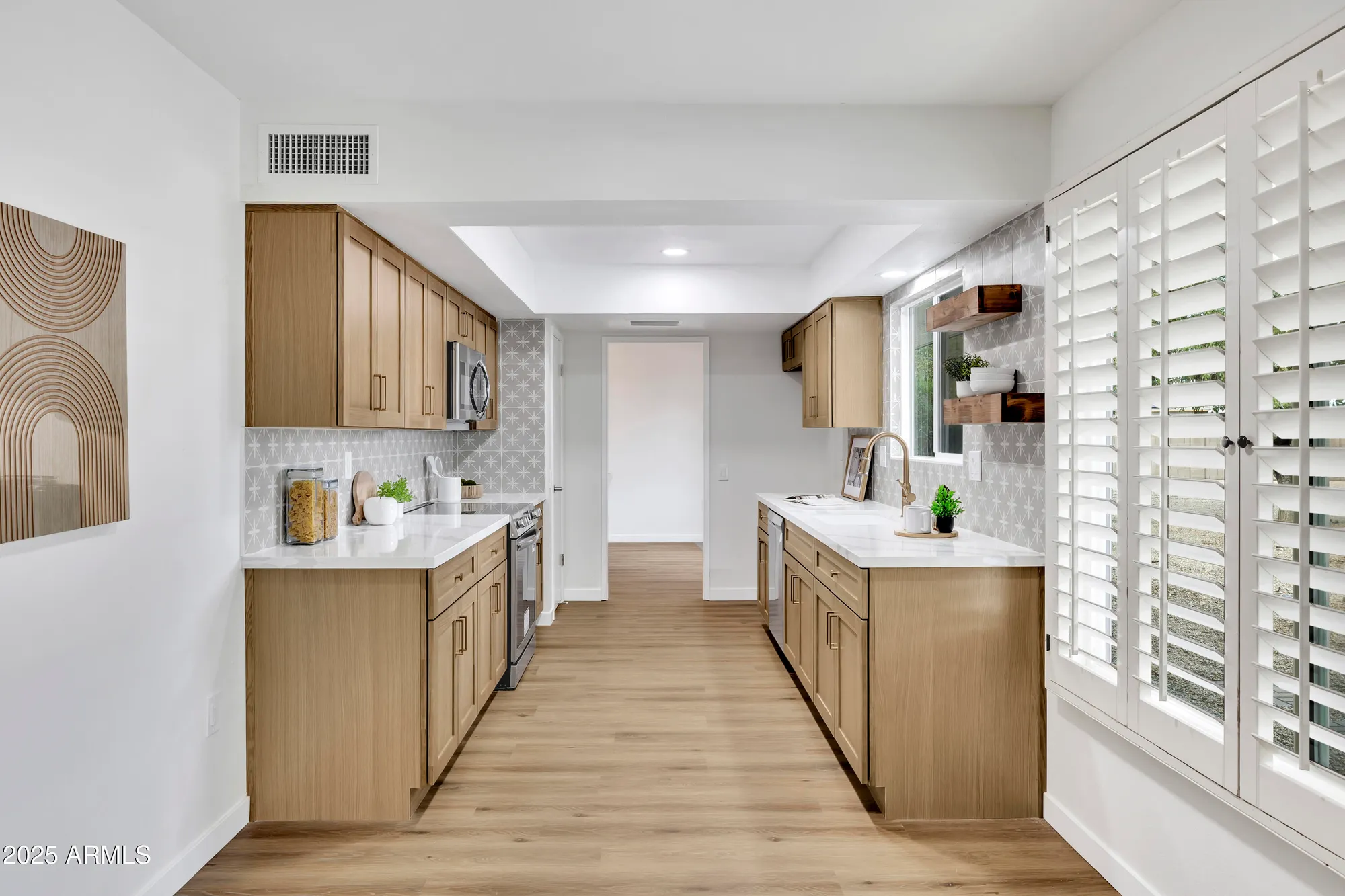 Property Slideshow image 8 of 25 | 17427 n 123rd dr, Sun City West, AZ, 85375