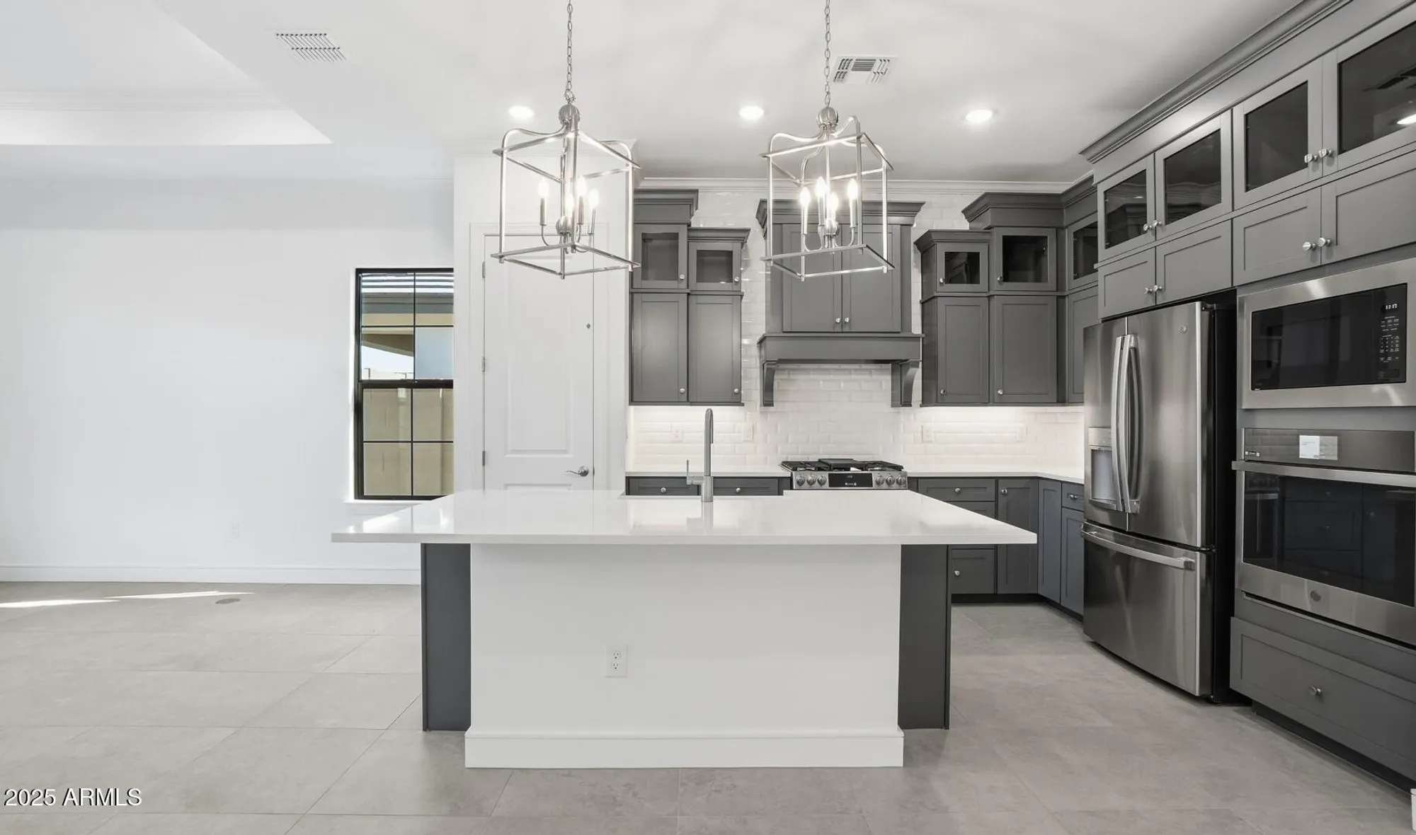 Property Slideshow image 2 of 25 | 20338 w sells dr, Buckeye, AZ, 85396