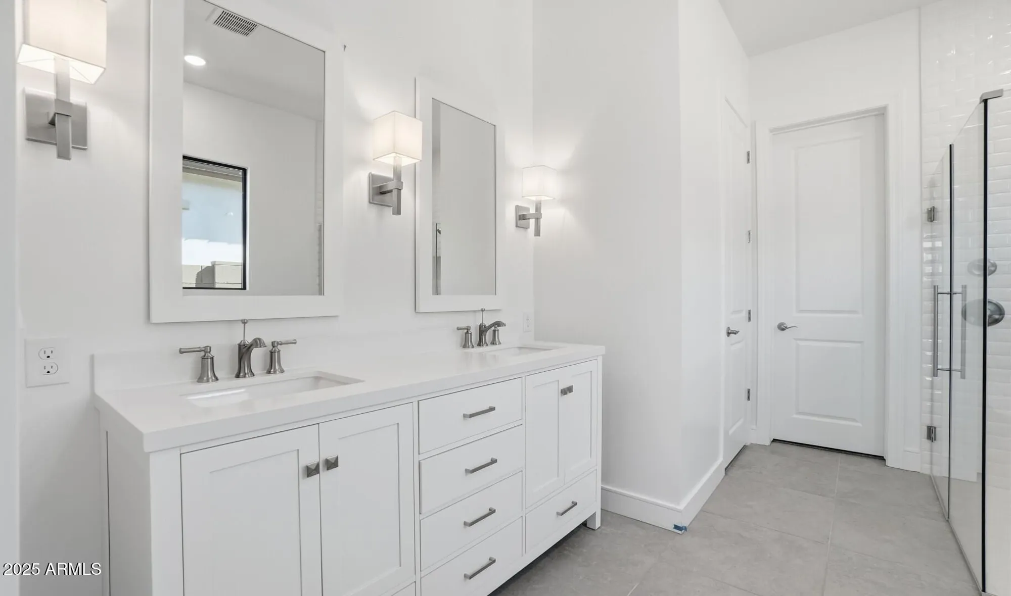 Property Slideshow image 18 of 25 | 20338 w sells dr, Buckeye, AZ, 85396