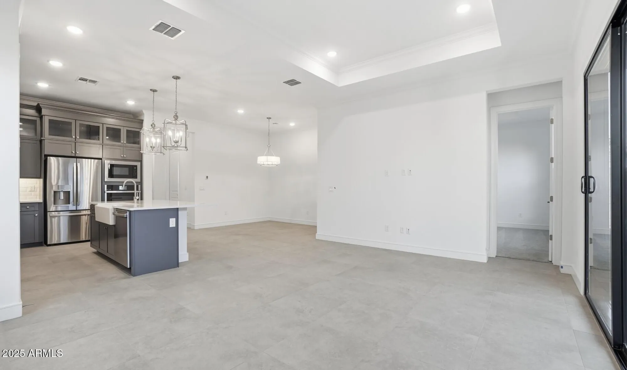 Property Slideshow image 8 of 25 | 20338 w sells dr, Buckeye, AZ, 85396