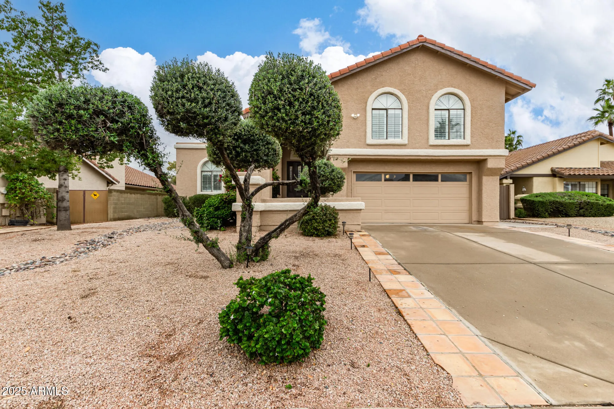 Property Slideshow image 1 of 39 | 13042 s 42nd st, Phoenix, AZ, 85044