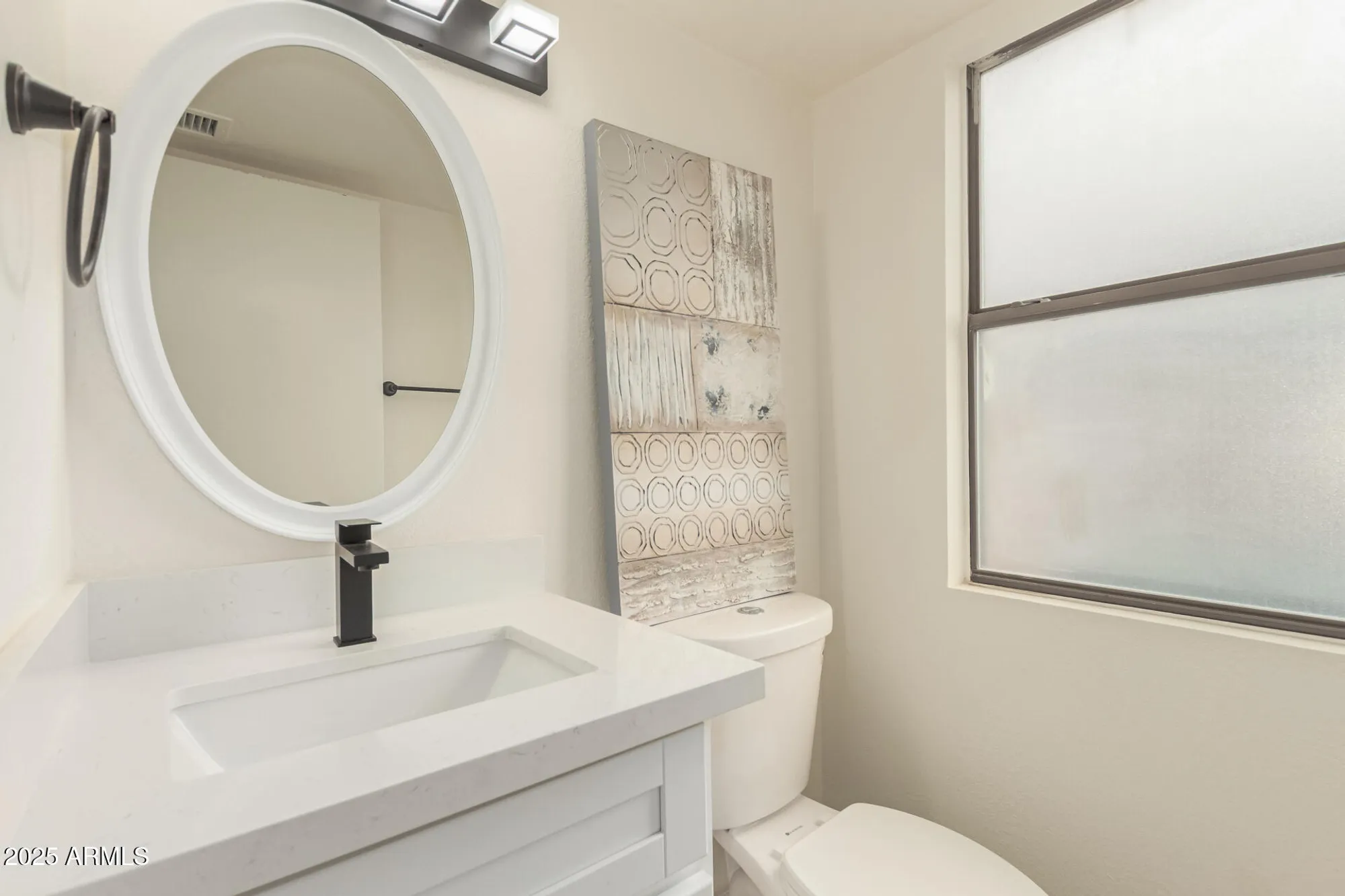 Property Slideshow image 23 of 39 | 13042 s 42nd st, Phoenix, AZ, 85044