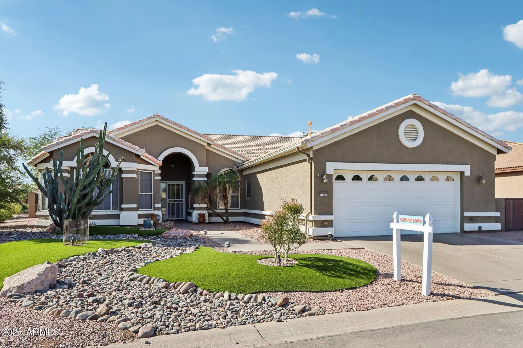 Property Slideshow image 6 of 53 | 3264 n palmer dr, Goodyear, AZ, 85395